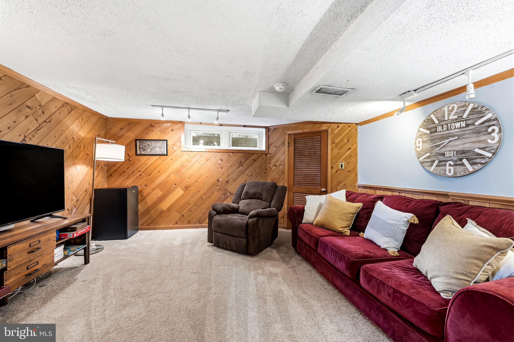 GLENDALE - Residential