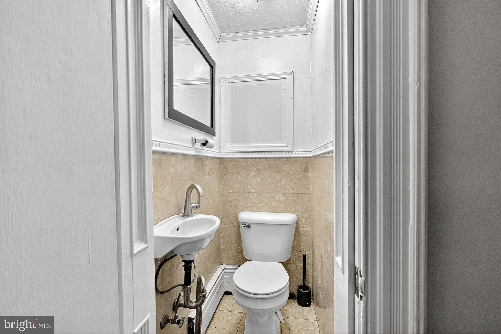 SPRUCE HILL - Residential