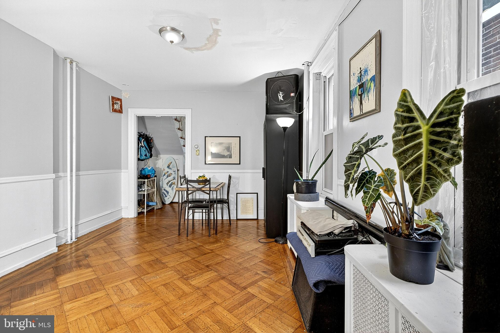 SPRUCE HILL - Residential