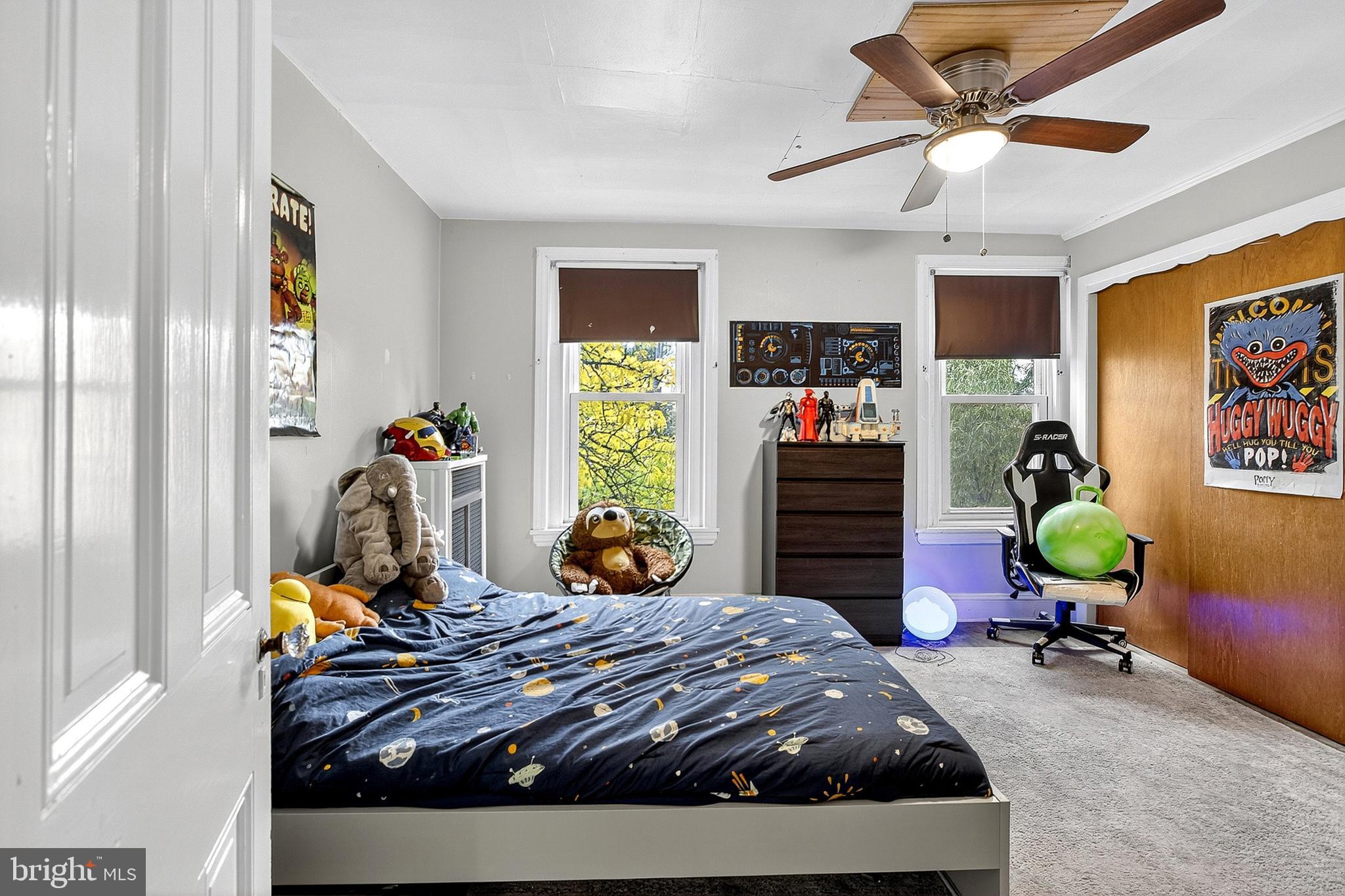 SPRUCE HILL - Residential