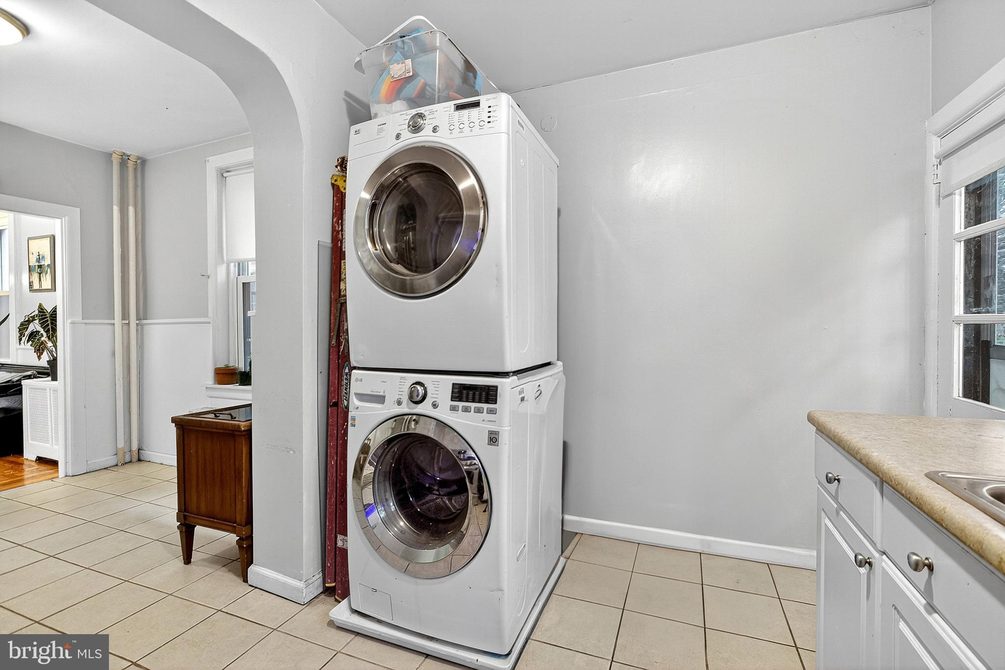 SPRUCE HILL - Residential