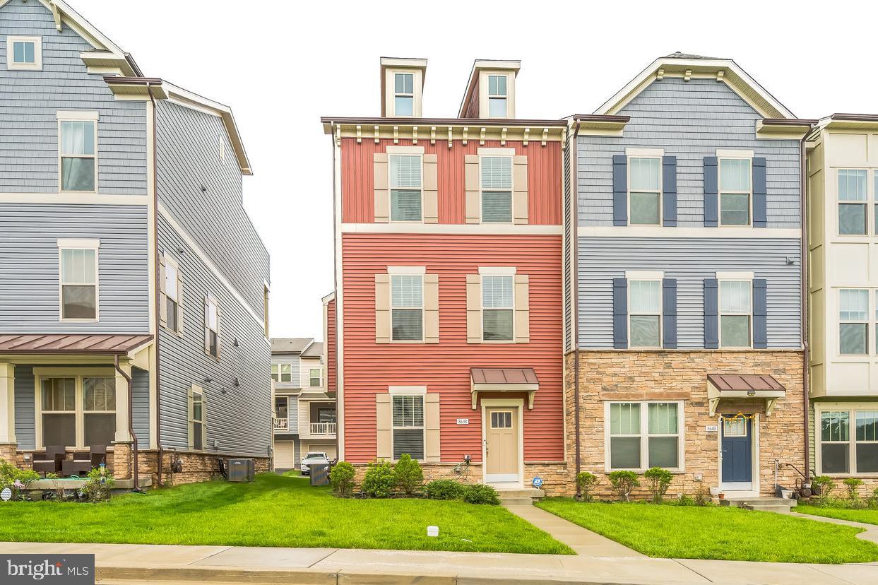 VILLAGES OF URBANA - Residential Lease