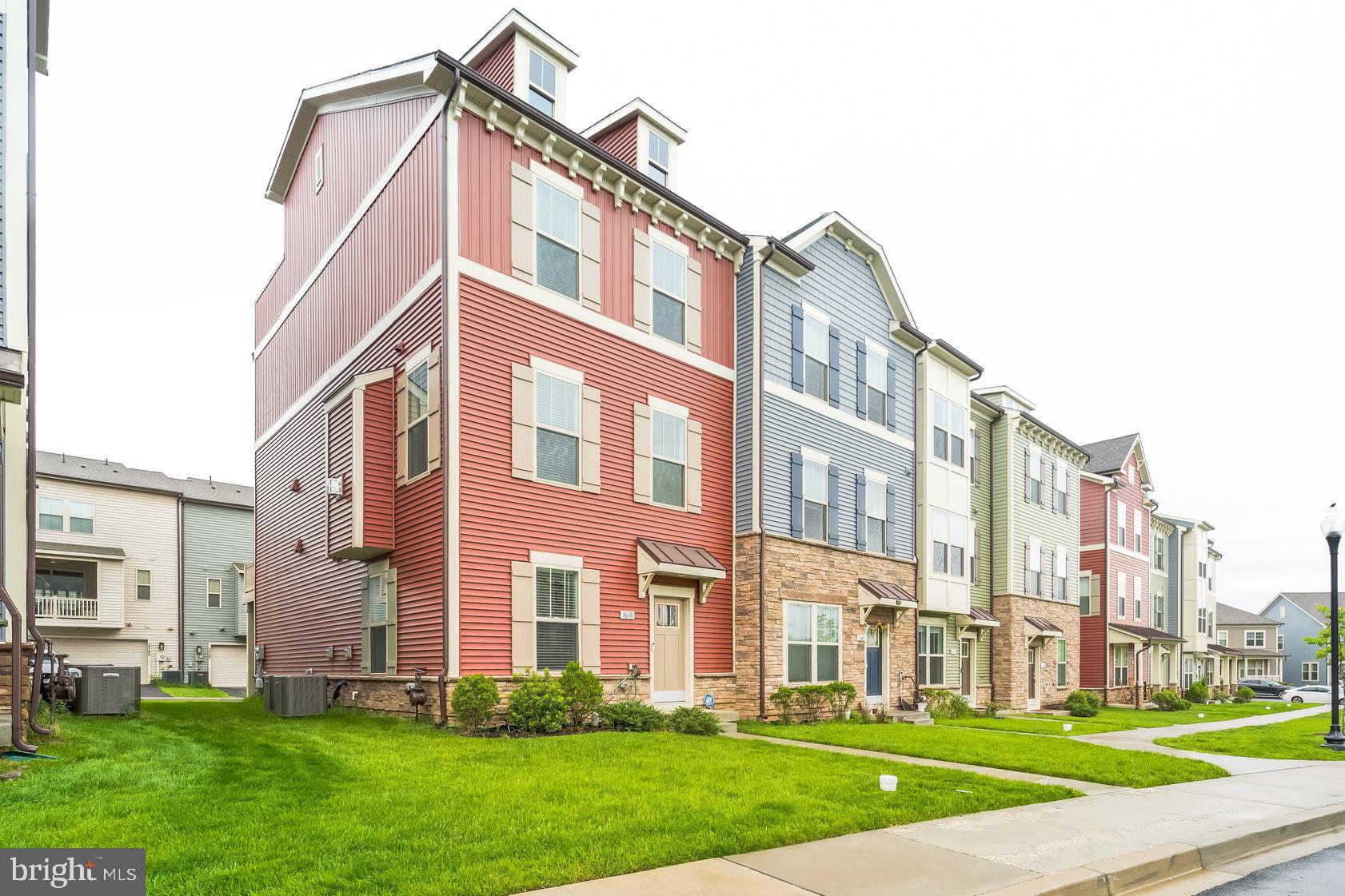 VILLAGES OF URBANA - Residential Lease