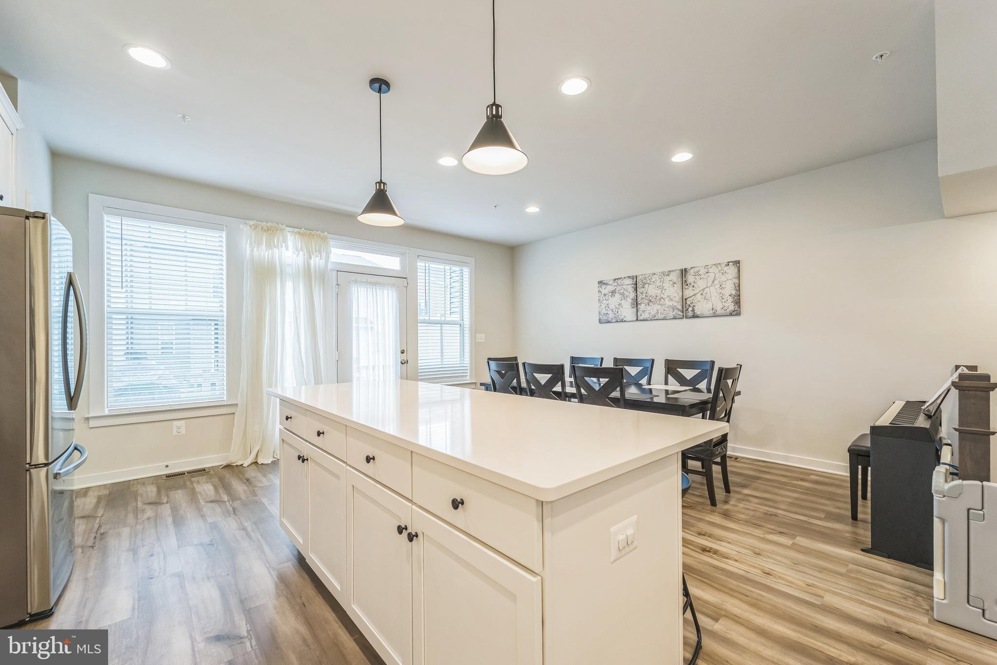 VILLAGES OF URBANA - Residential Lease