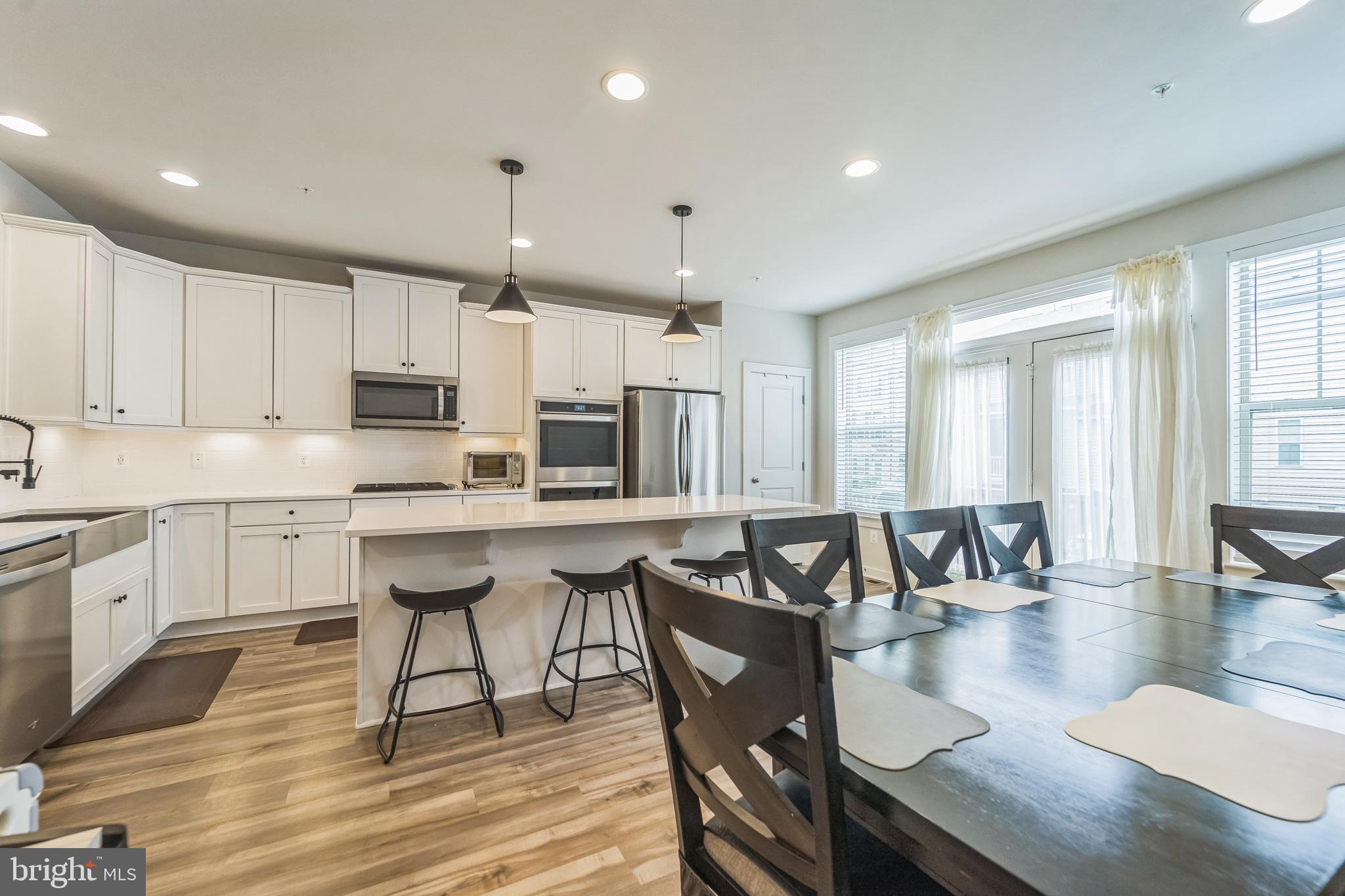 VILLAGES OF URBANA - Residential Lease