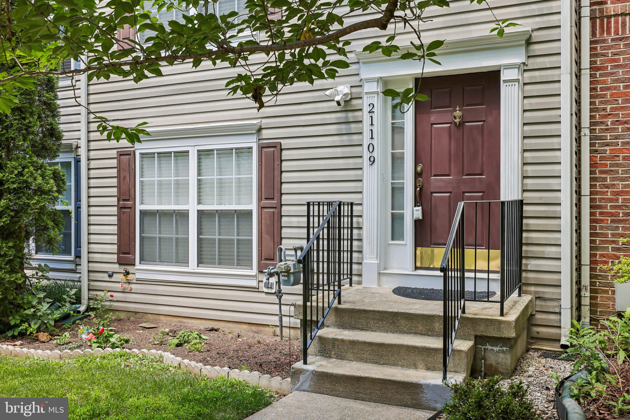21109 CAMOMILE COURT 98