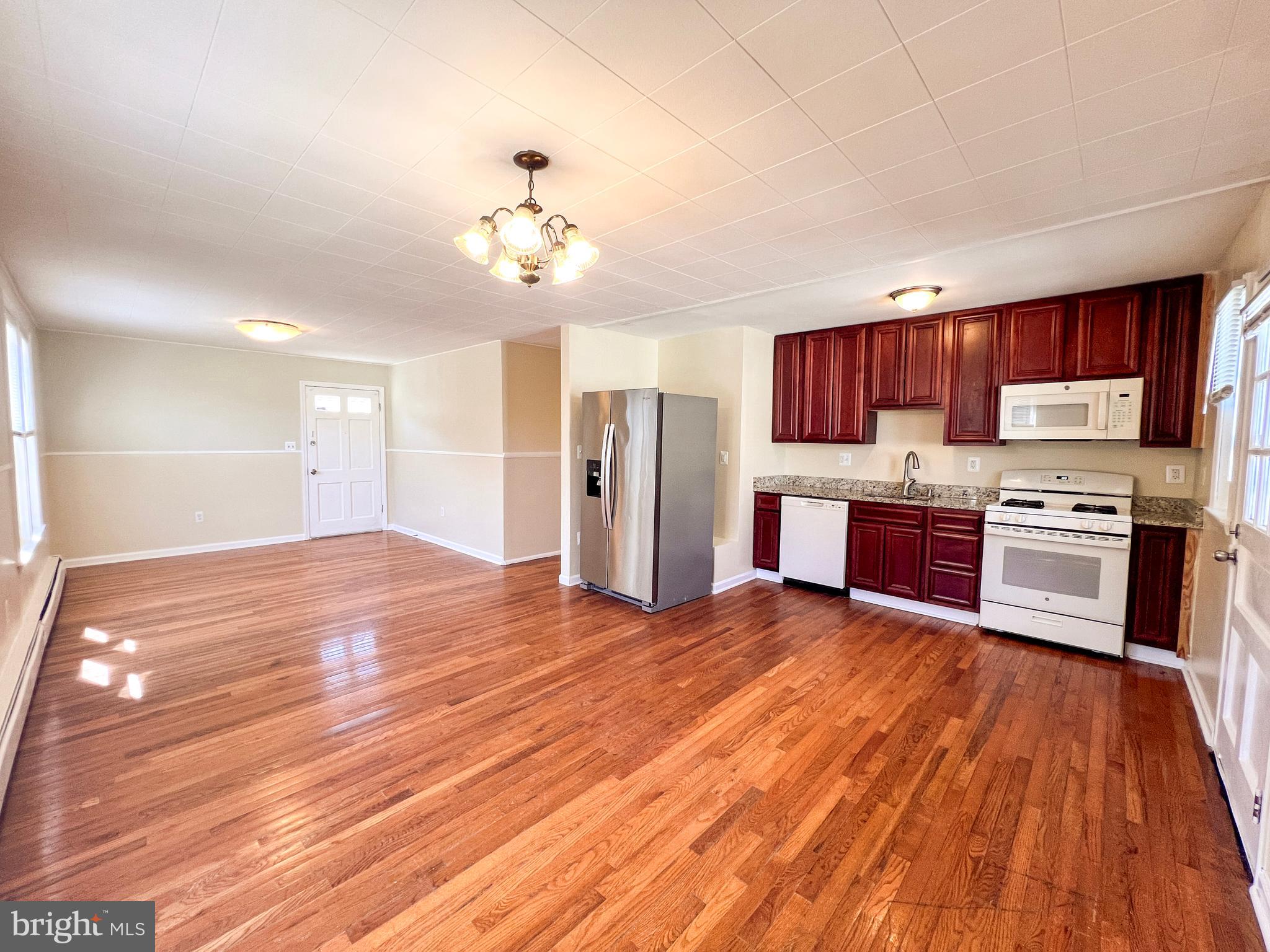 GREATER CAPITOL - Residential