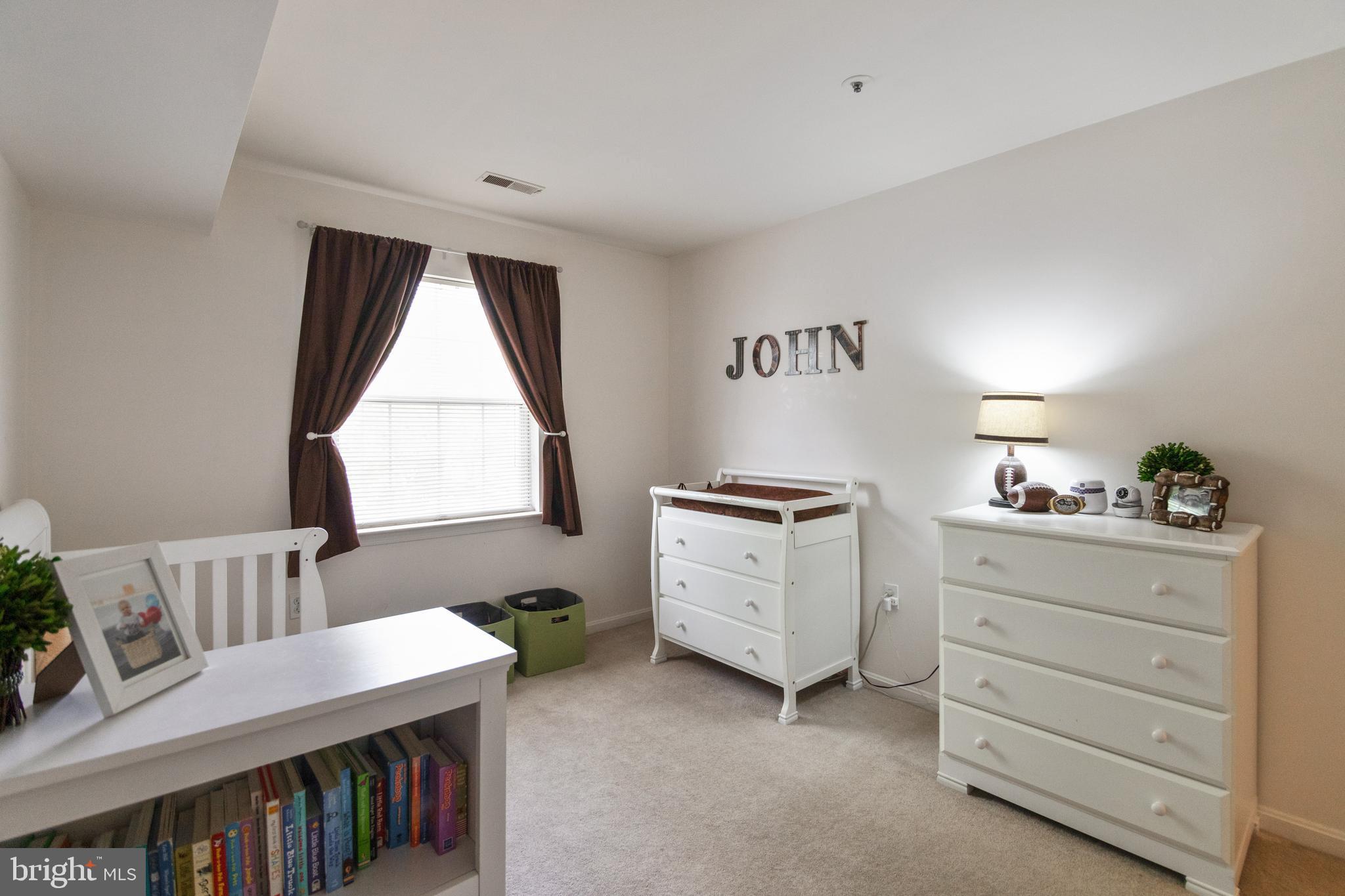 VILLAGE OF MONTGOMERY RUN - Residential