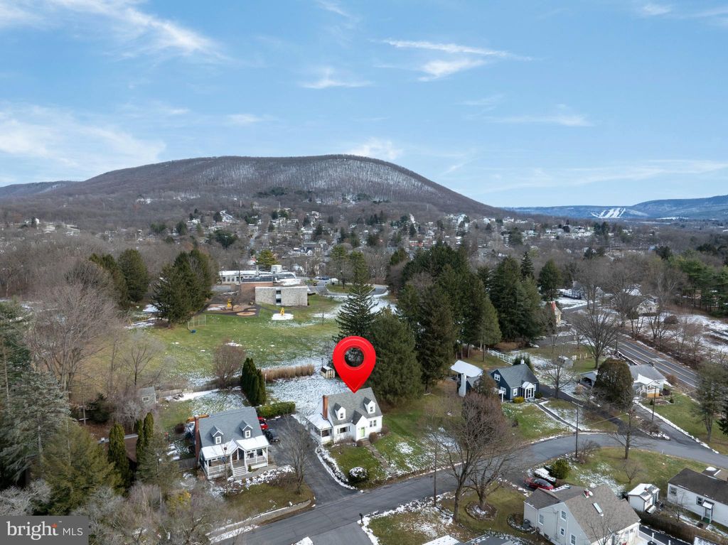 Photo of 173 Hillview Avenue, STATE COLLEGE, PA 16801 (MLS # PACE2517118)