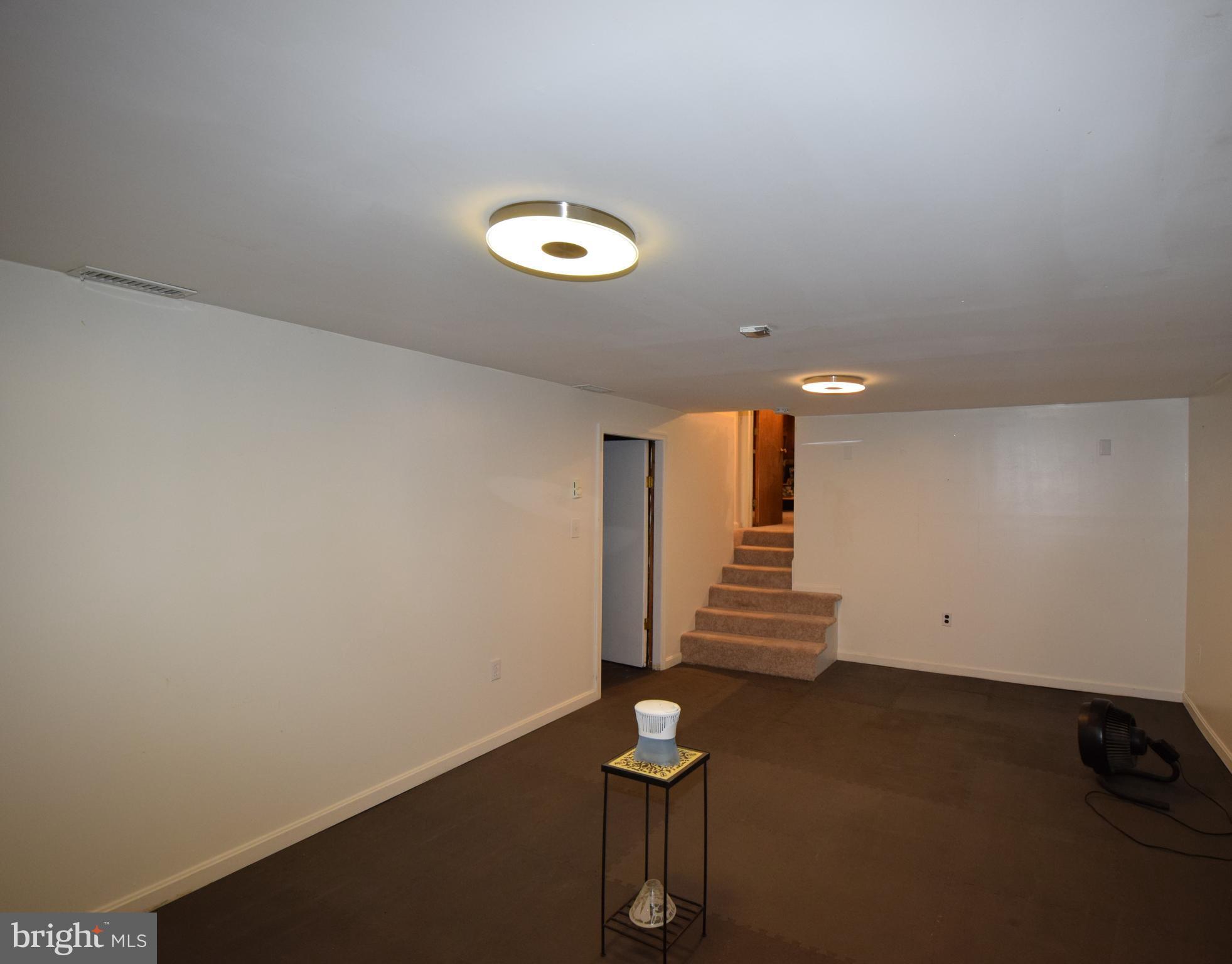 FOGLES DELIGHT - Residential