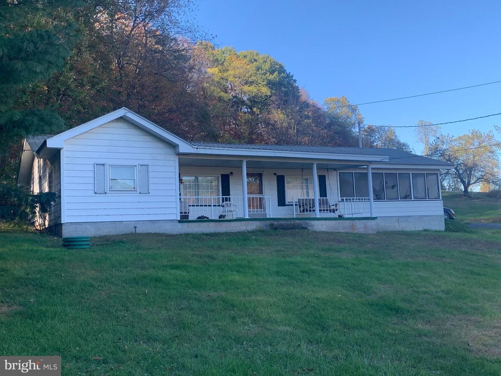 Photo of 19098 Smith Valley Road, MAPLETON DEPOT, PA 17052 (MLS # PAHU2023894)