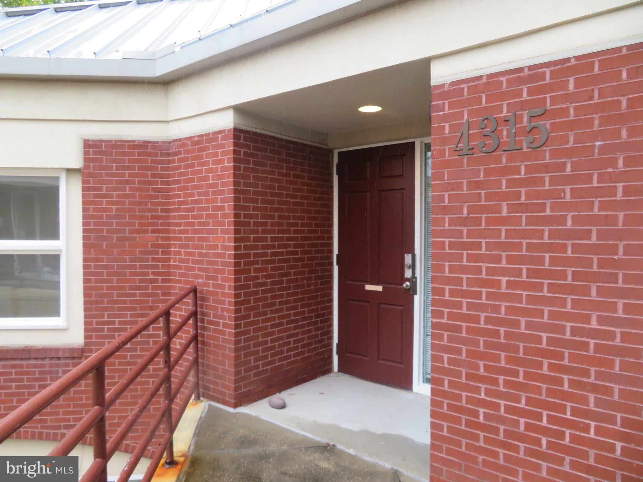 4315-4317 NORTHVIEW DRIVE
