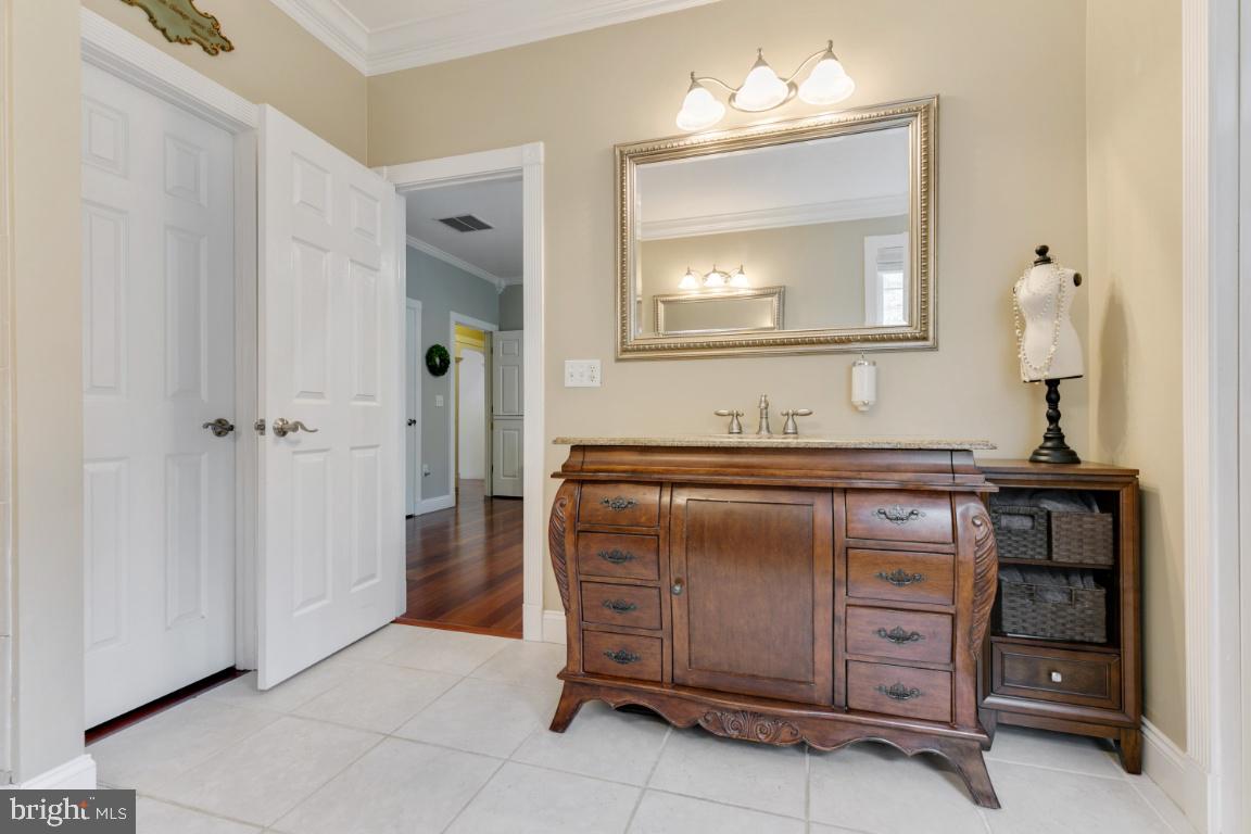 BULL RUN MOUNTAIN - Residential