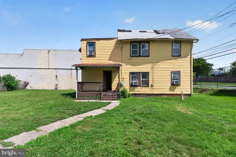 MLS: DCDC2276012
