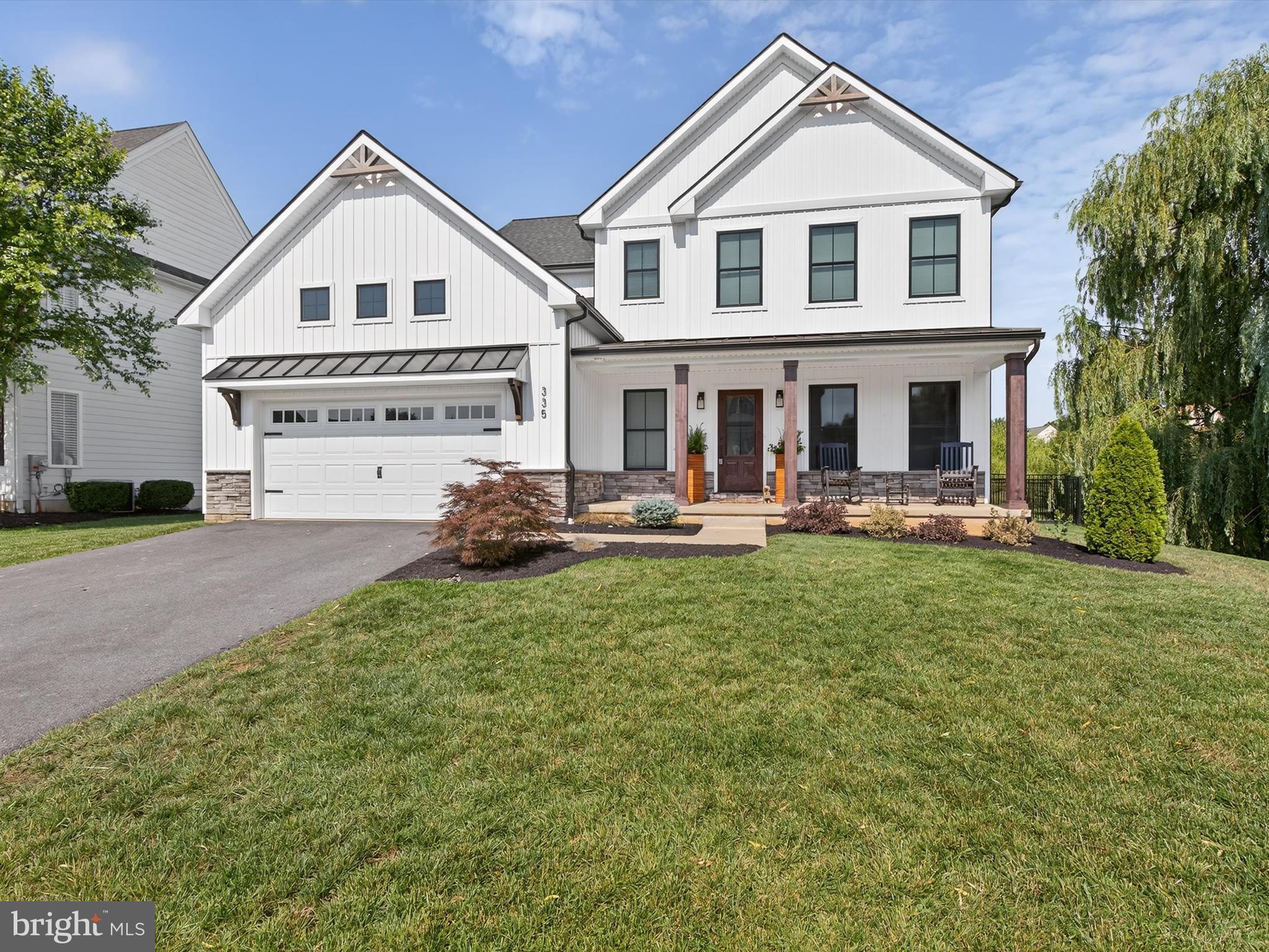 335 ROYAL HUNT WAY