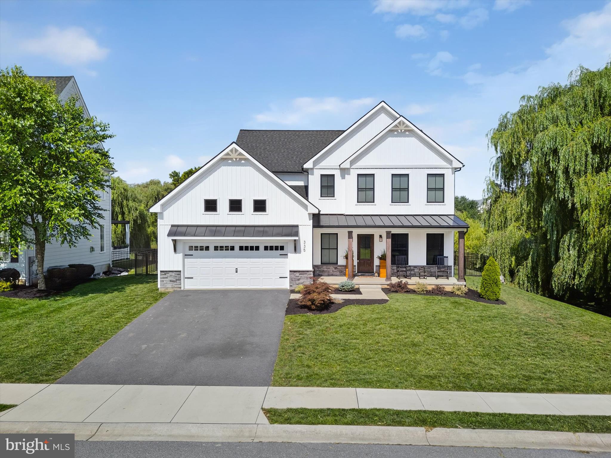 335 ROYAL HUNT WAY