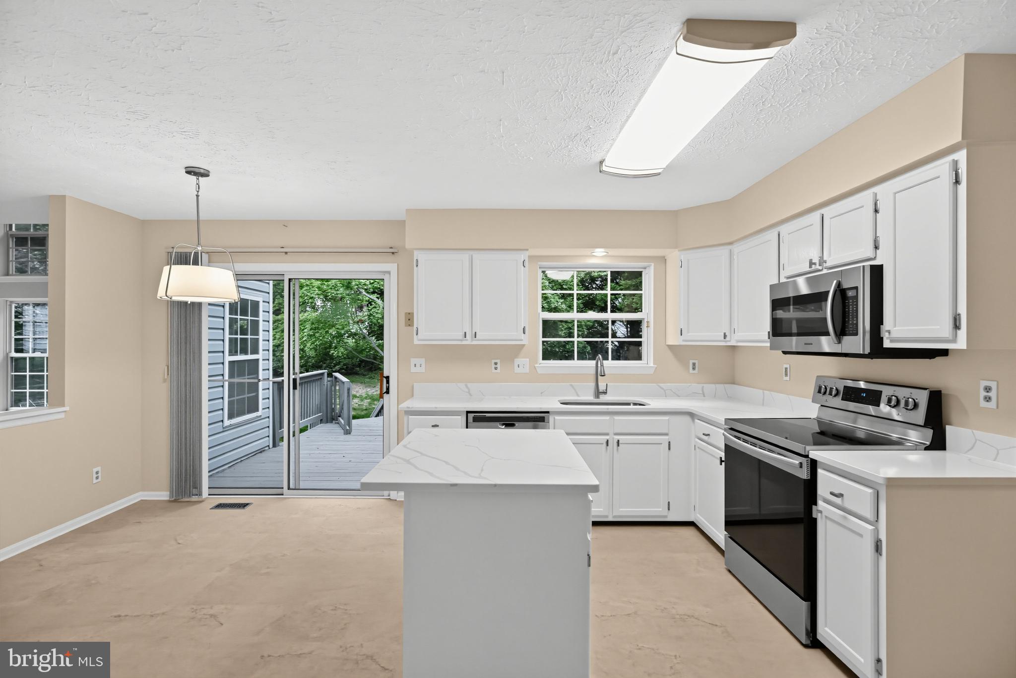 3203 UPPERCOE