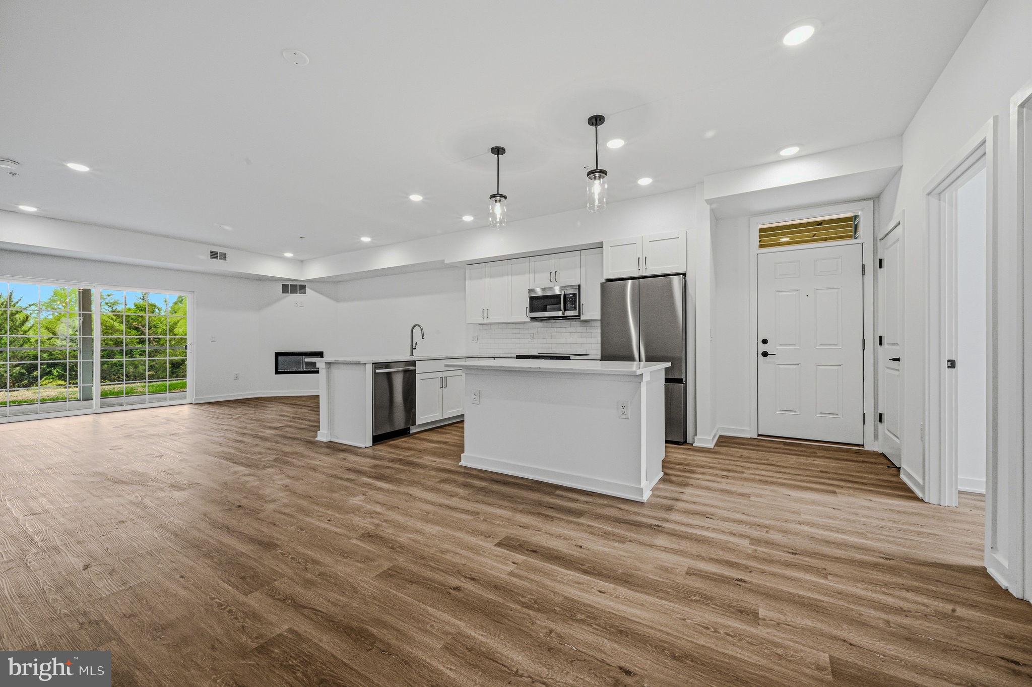 201 COLONIAL DOWNS COURT 2101