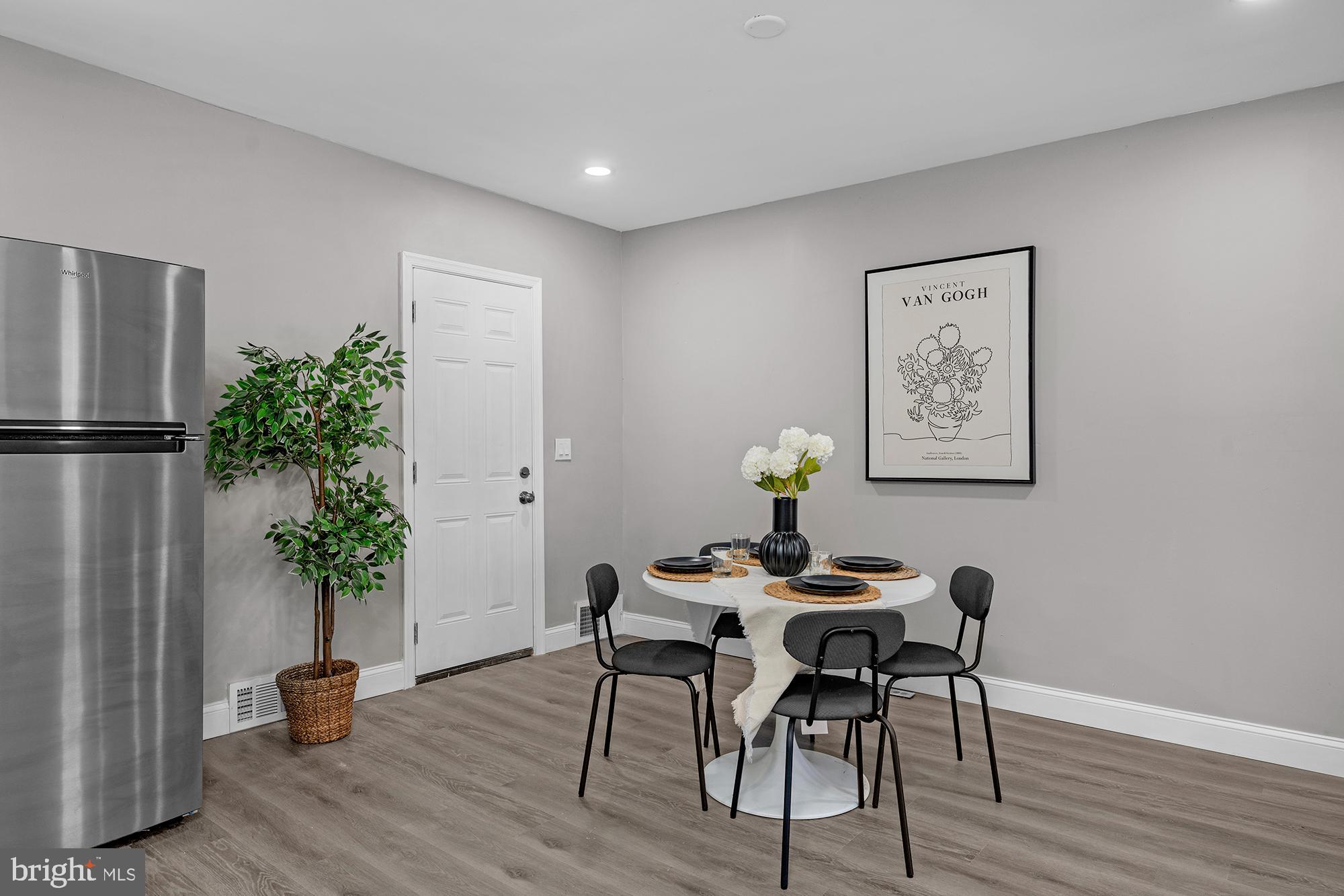 WINCHESTER - Residential