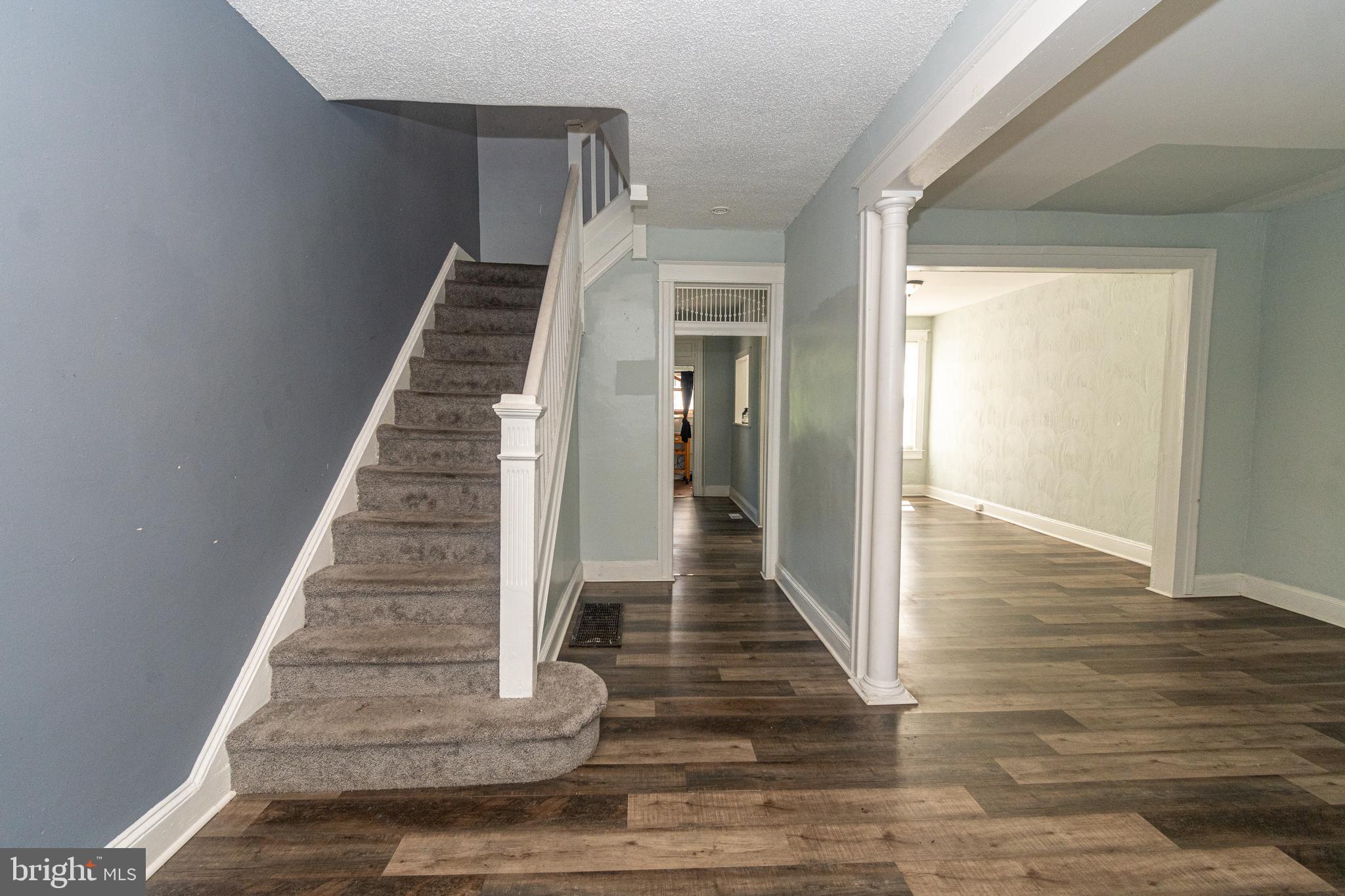 409 N EDGEWOOD STREET