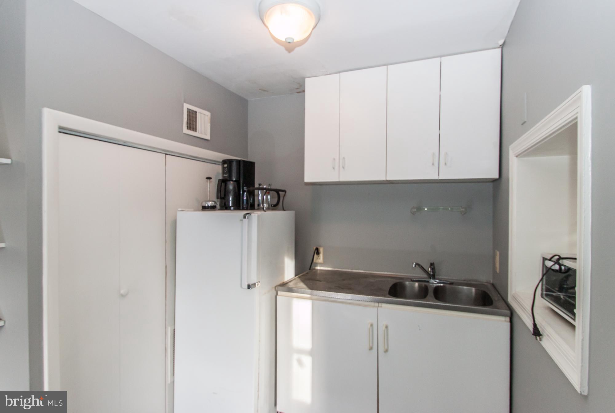 OLD TOWN ALEXANDRIA - Residential