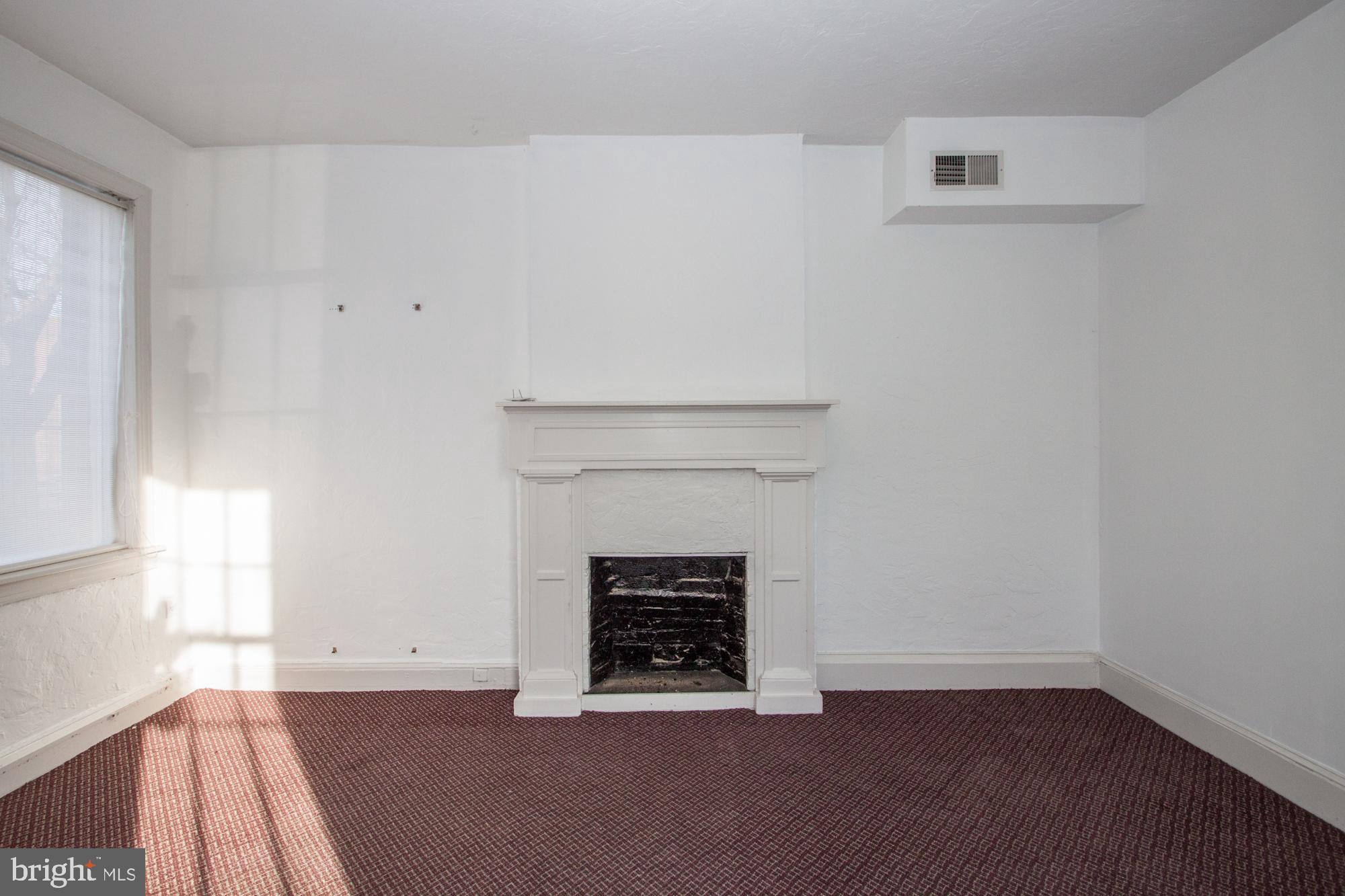 OLD TOWN ALEXANDRIA - Residential