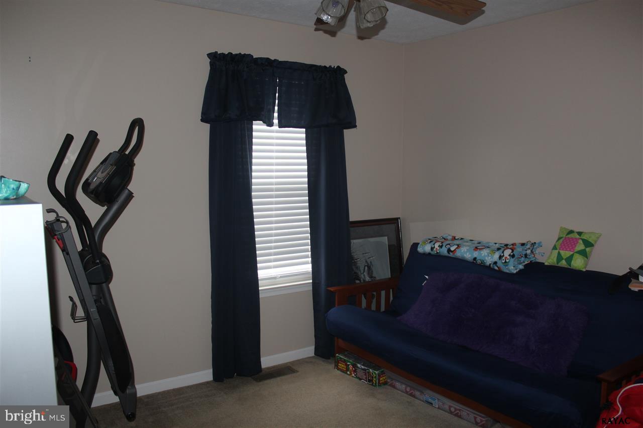 PRESIDENTIAL HEIGHTS - Residential