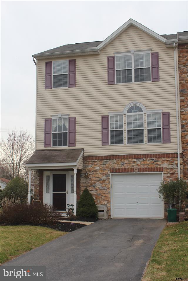 PRESIDENTIAL HEIGHTS - Residential