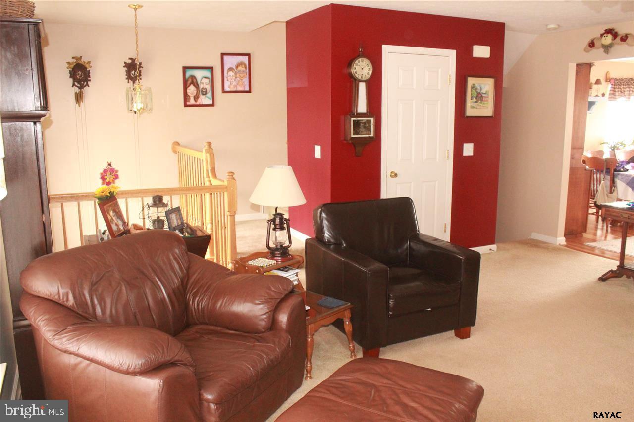 PRESIDENTIAL HEIGHTS - Residential