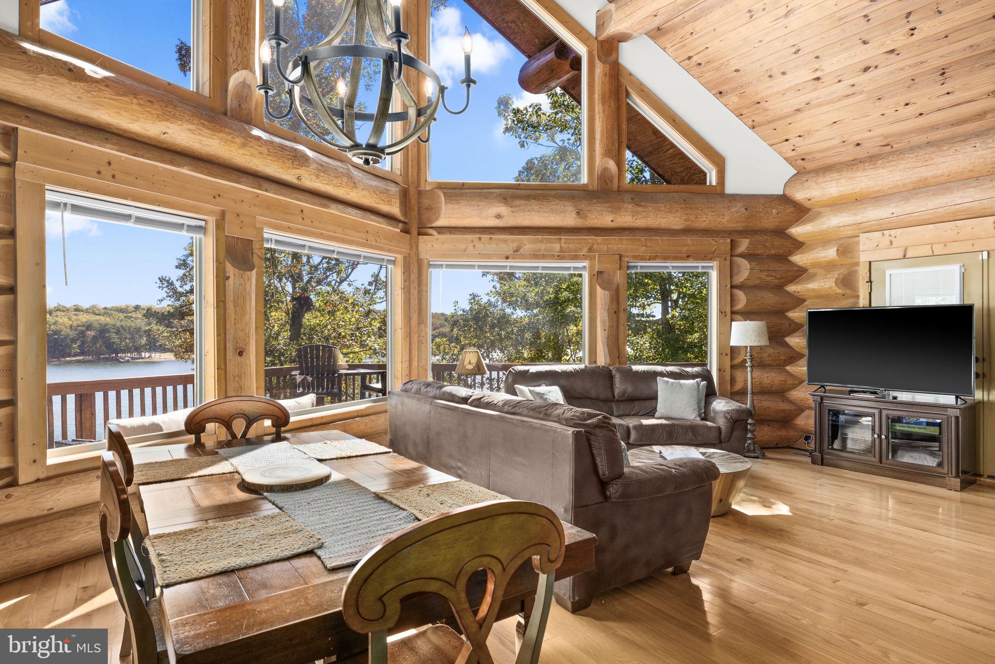 MYSTIC POINTE - Residential