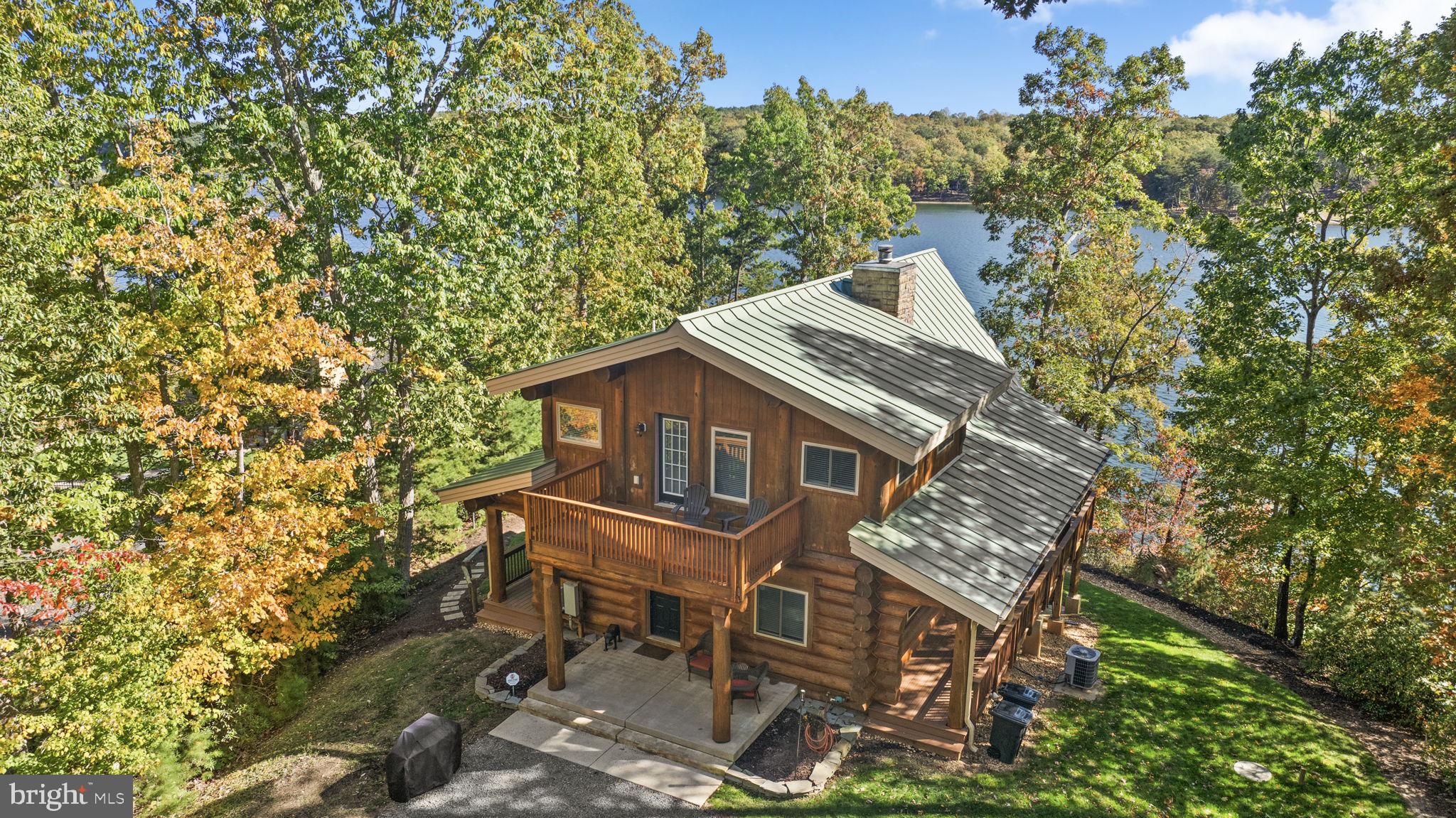 MYSTIC POINTE - Residential