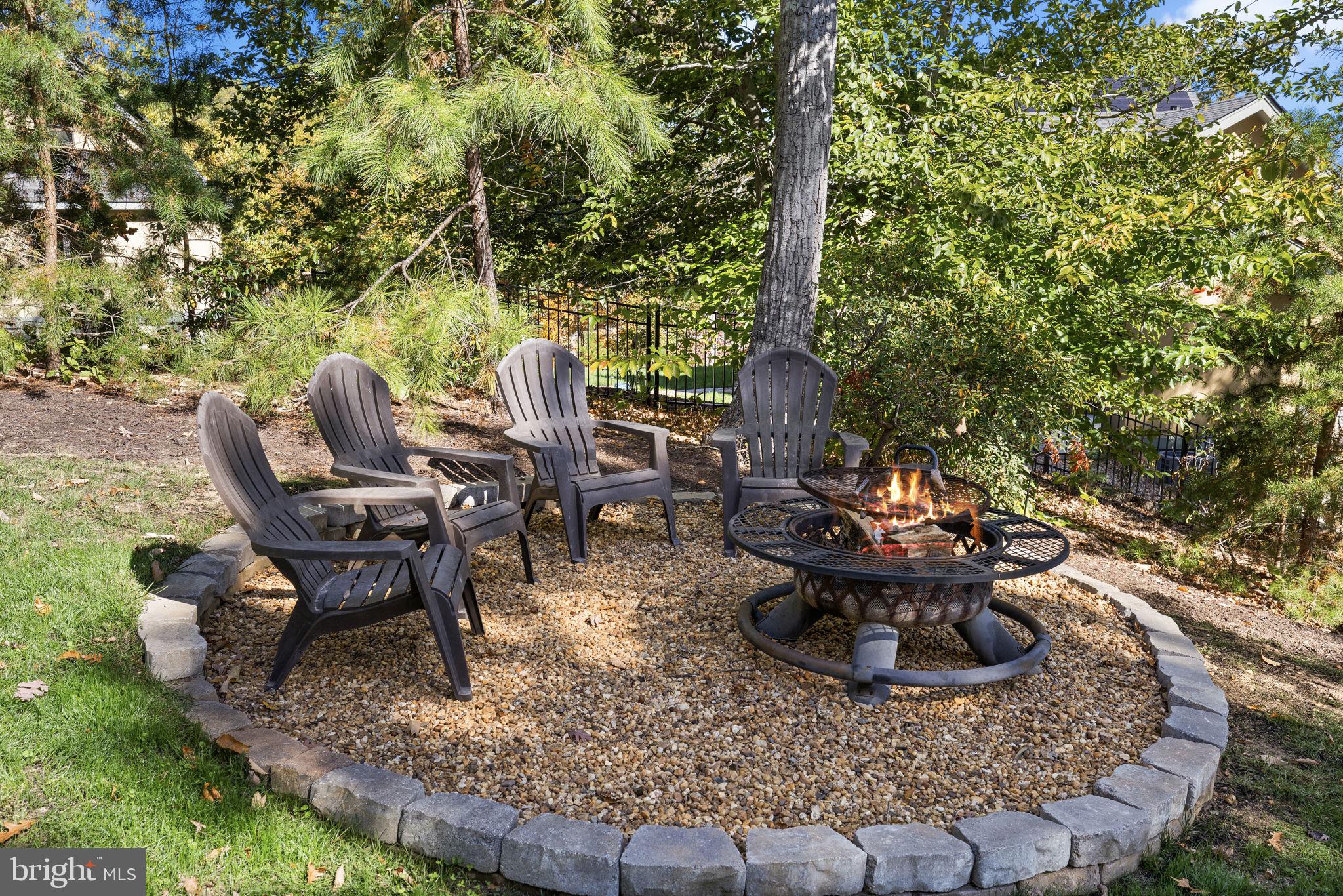 MYSTIC POINTE - Residential