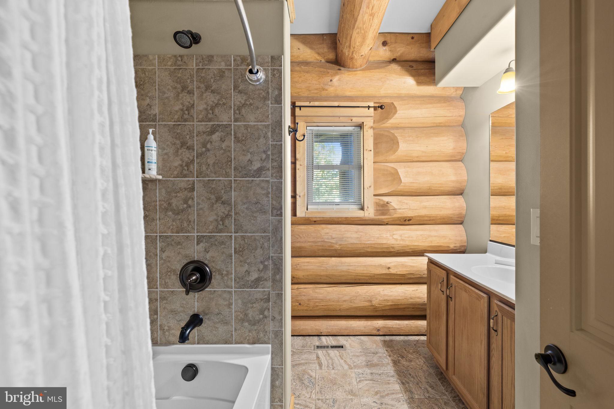 MYSTIC POINTE - Residential