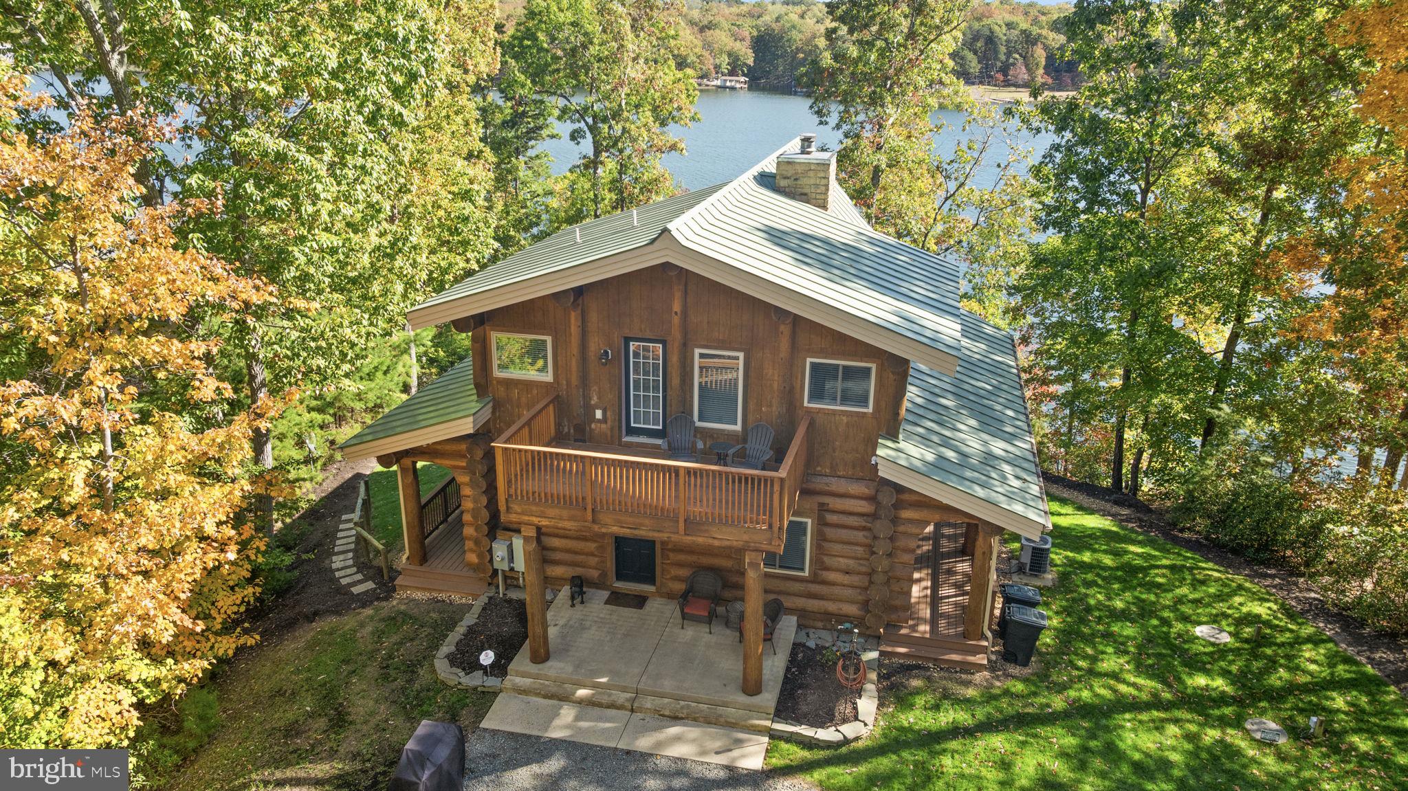 MYSTIC POINTE - Residential