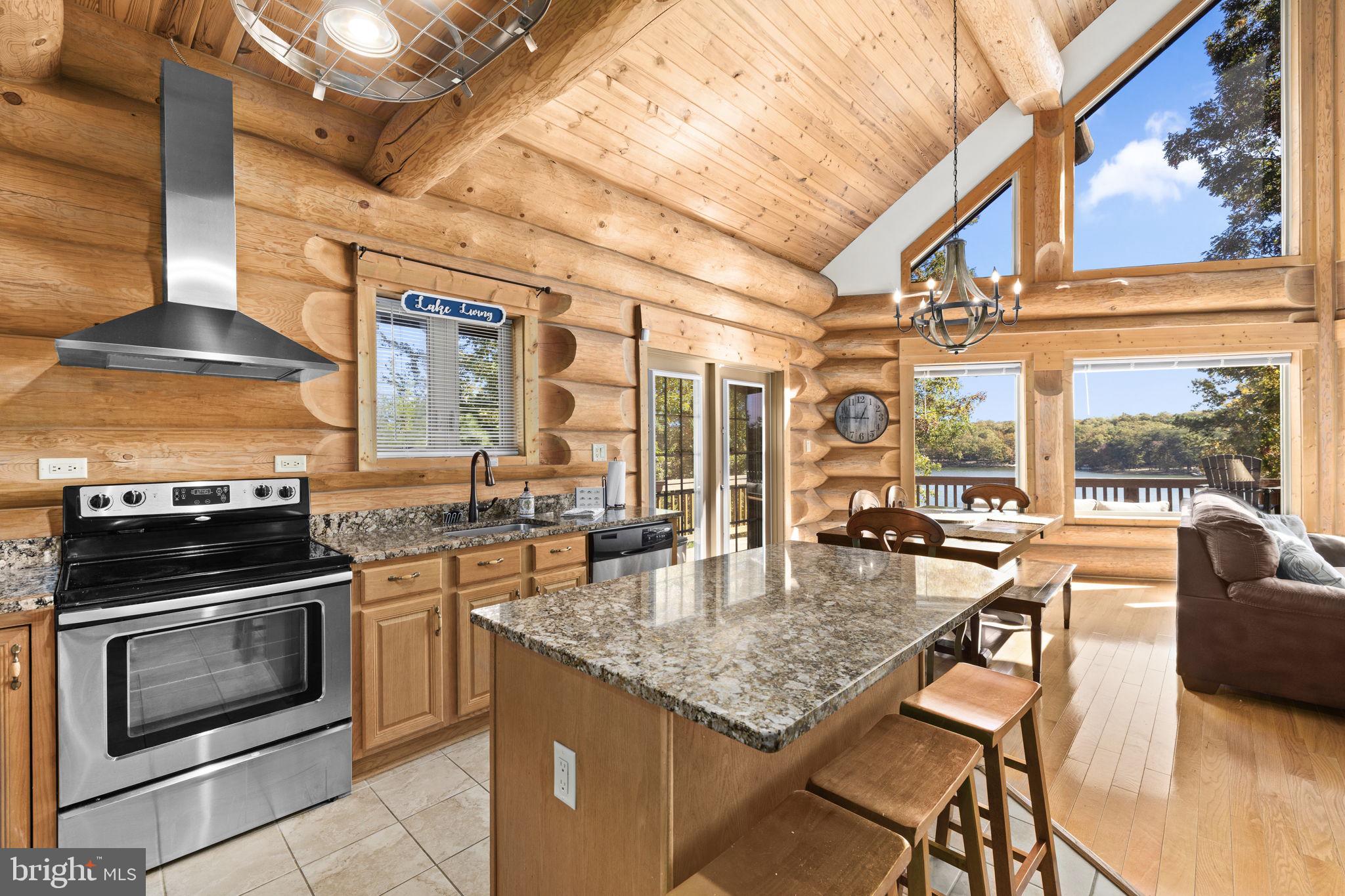 MYSTIC POINTE - Residential