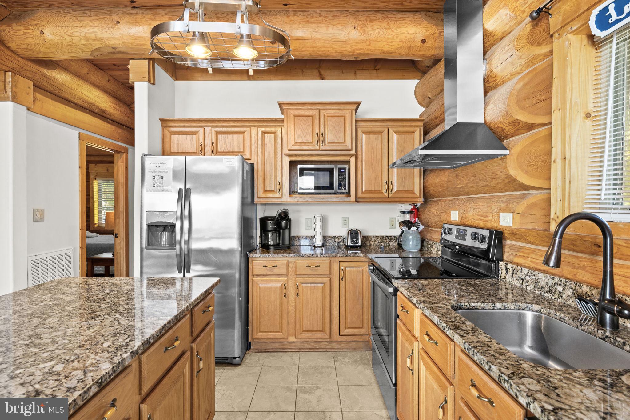 MYSTIC POINTE - Residential