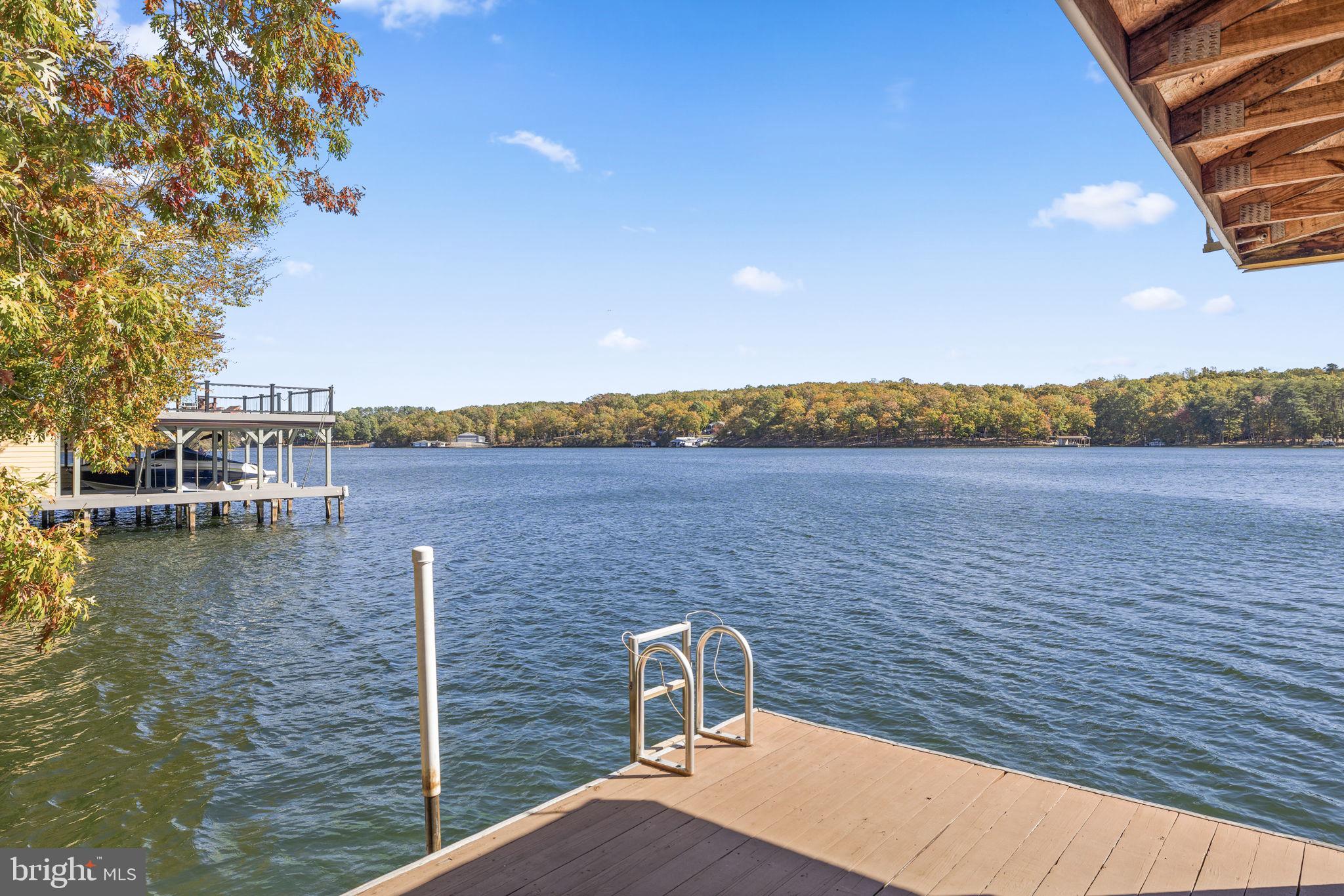 MYSTIC POINTE - Residential