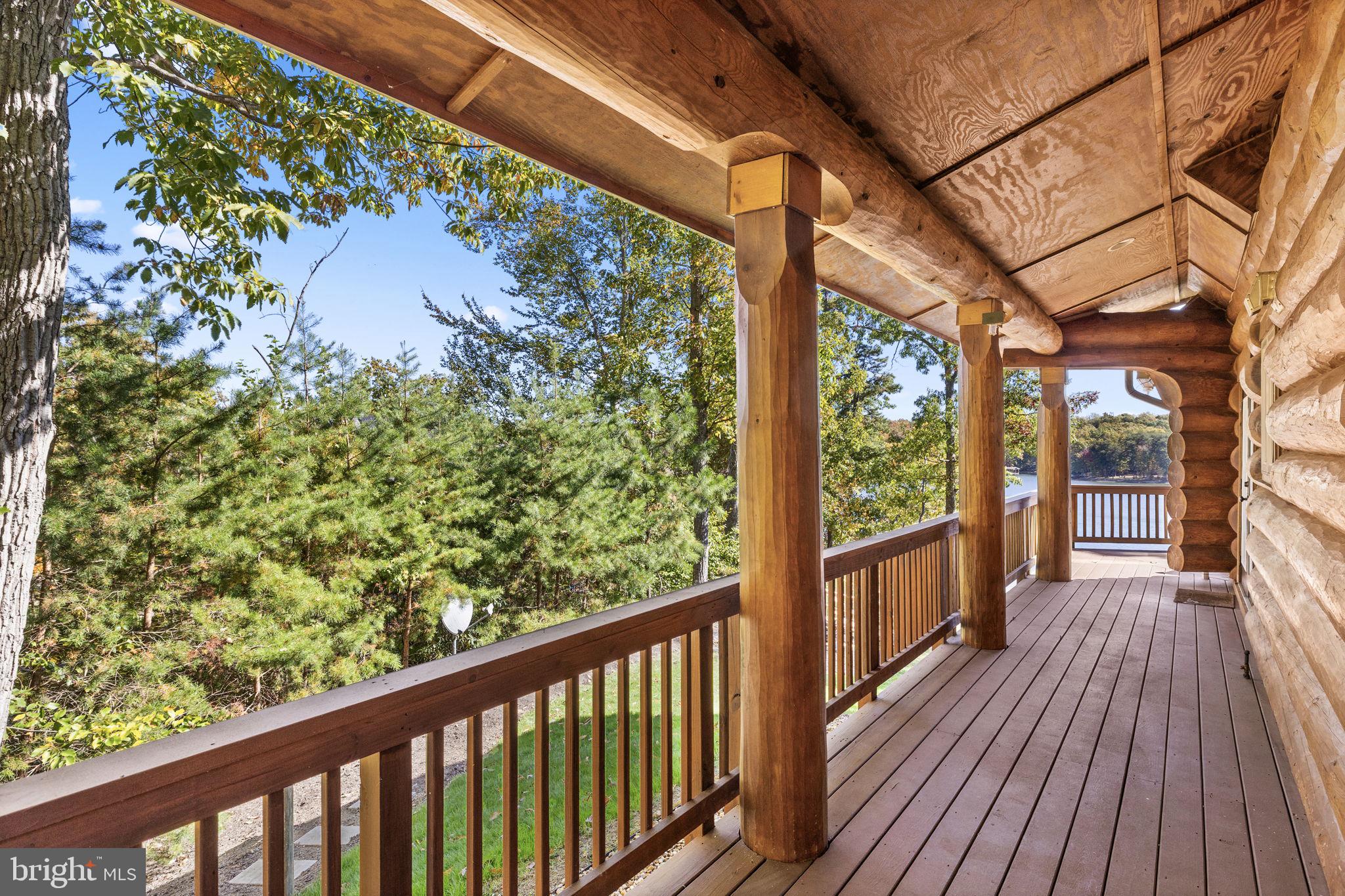 MYSTIC POINTE - Residential