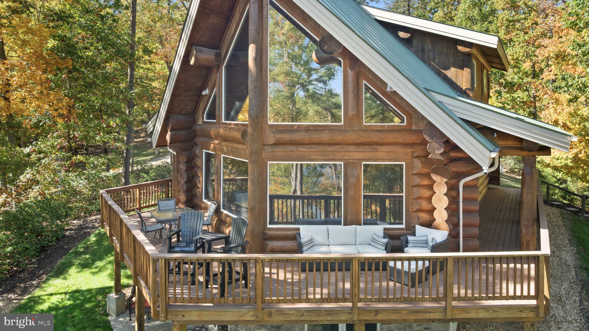 MYSTIC POINTE - Residential