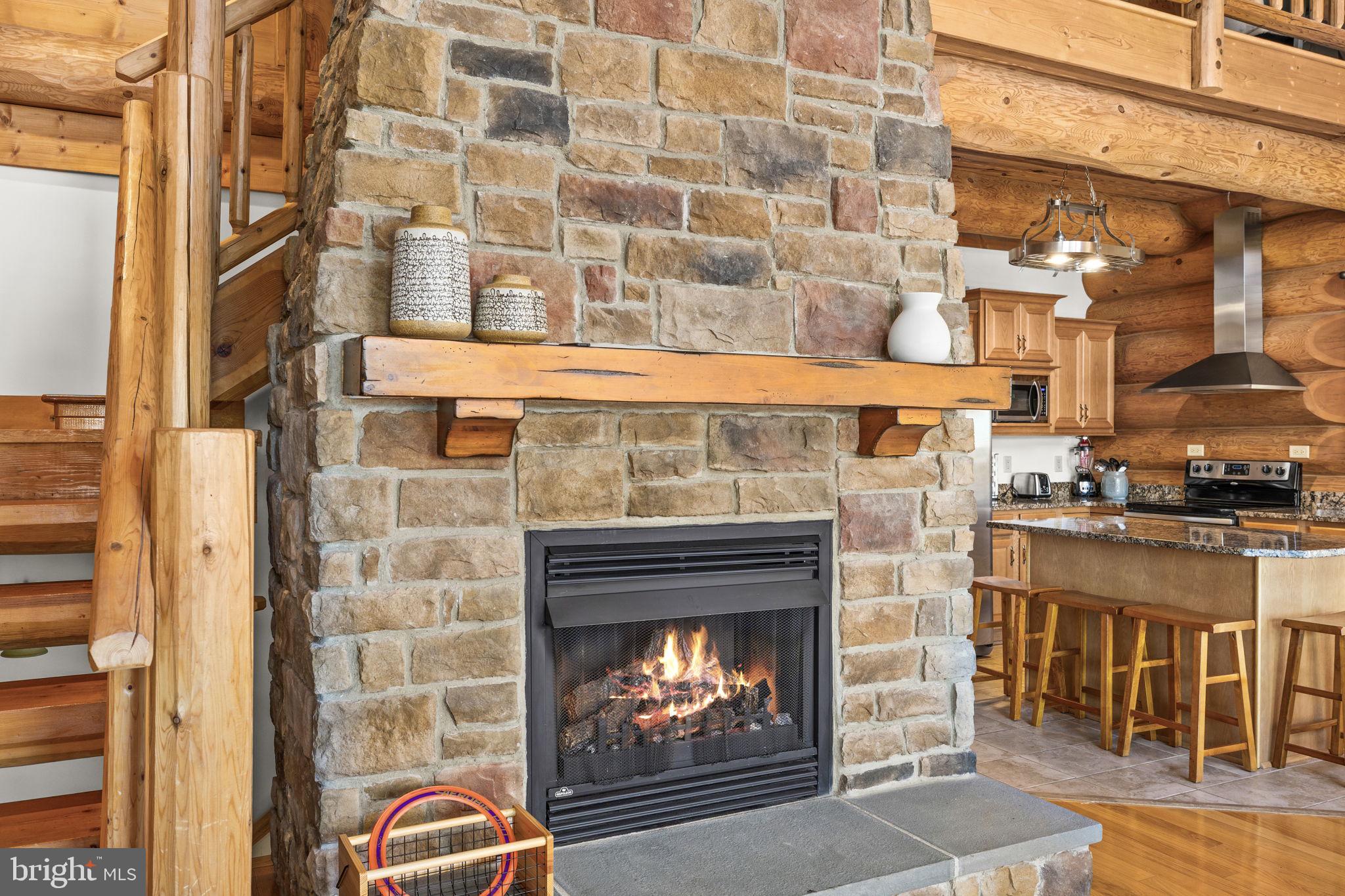 MYSTIC POINTE - Residential