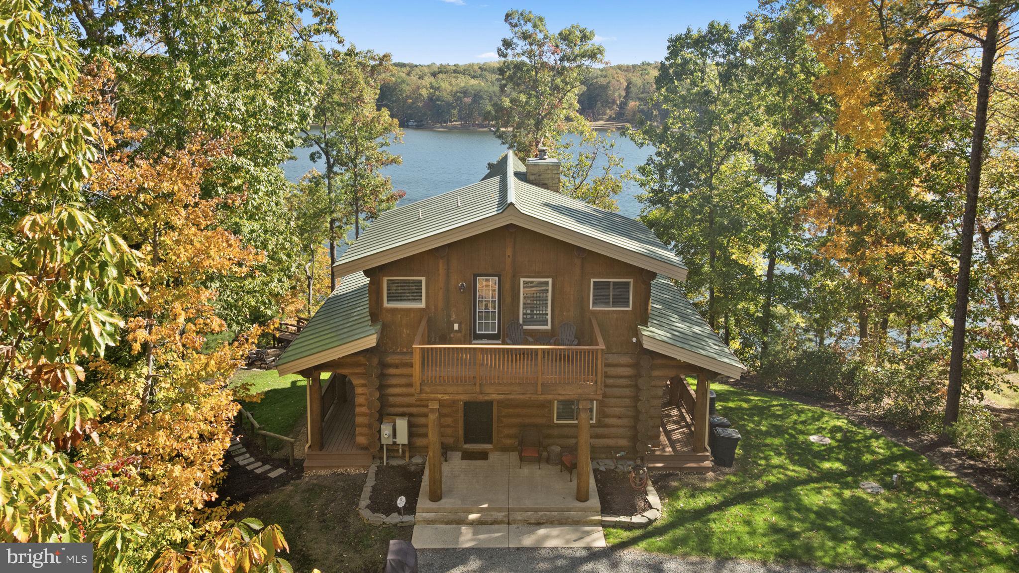 MYSTIC POINTE - Residential