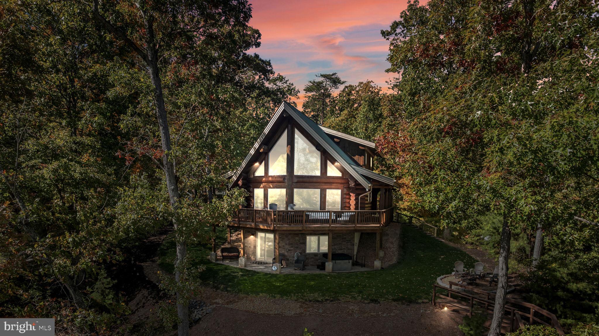 MYSTIC POINTE - Residential