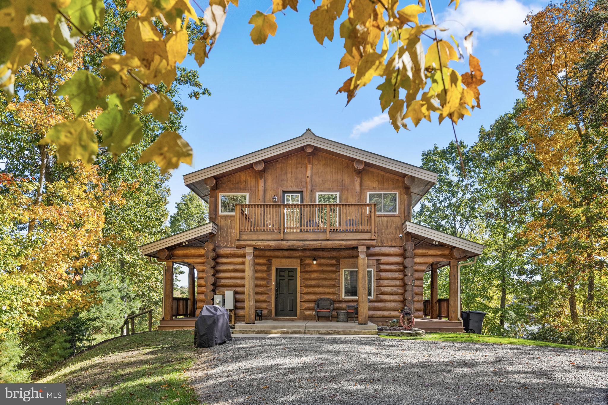 MYSTIC POINTE - Residential