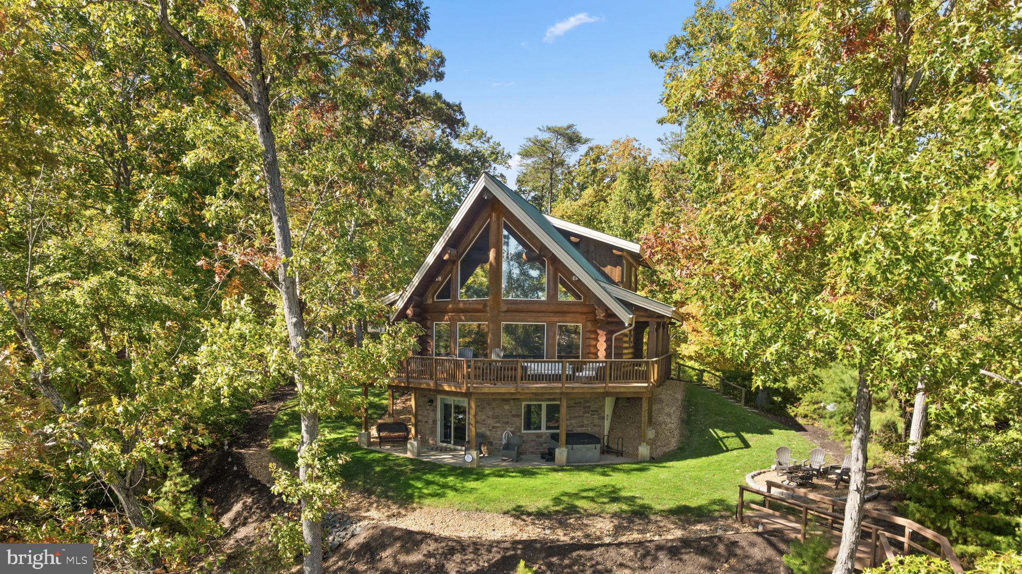 MYSTIC POINTE - Residential