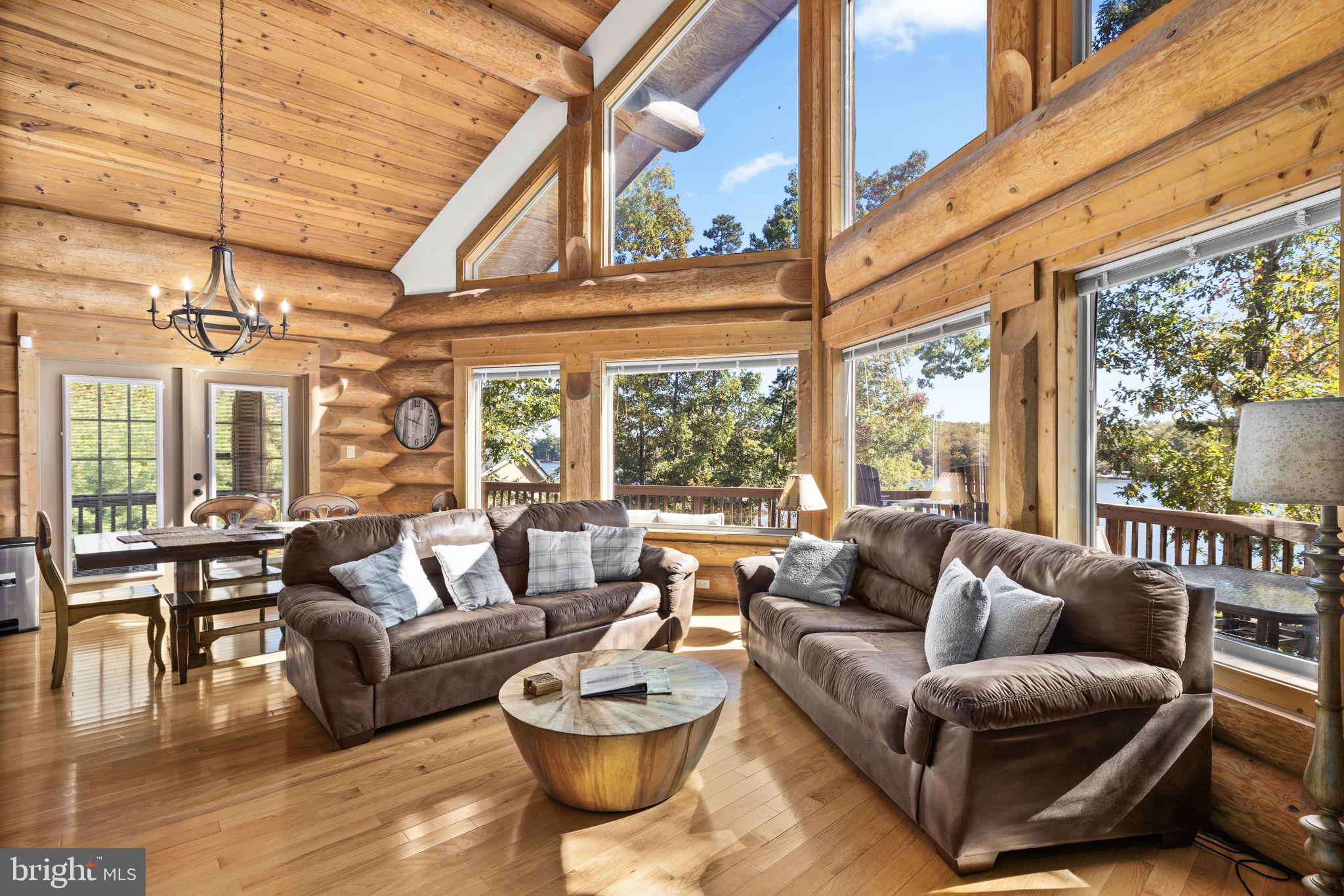 MYSTIC POINTE - Residential