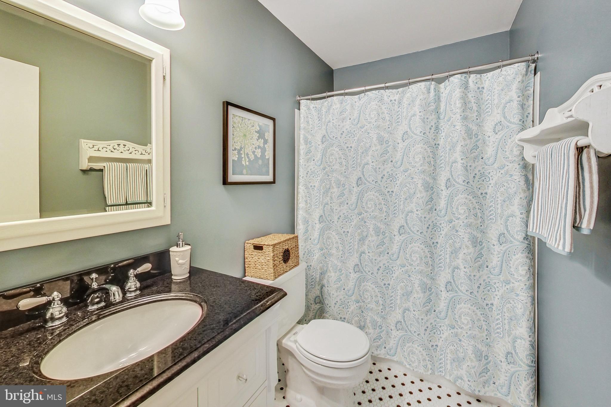 MARBLE HILL - Residential