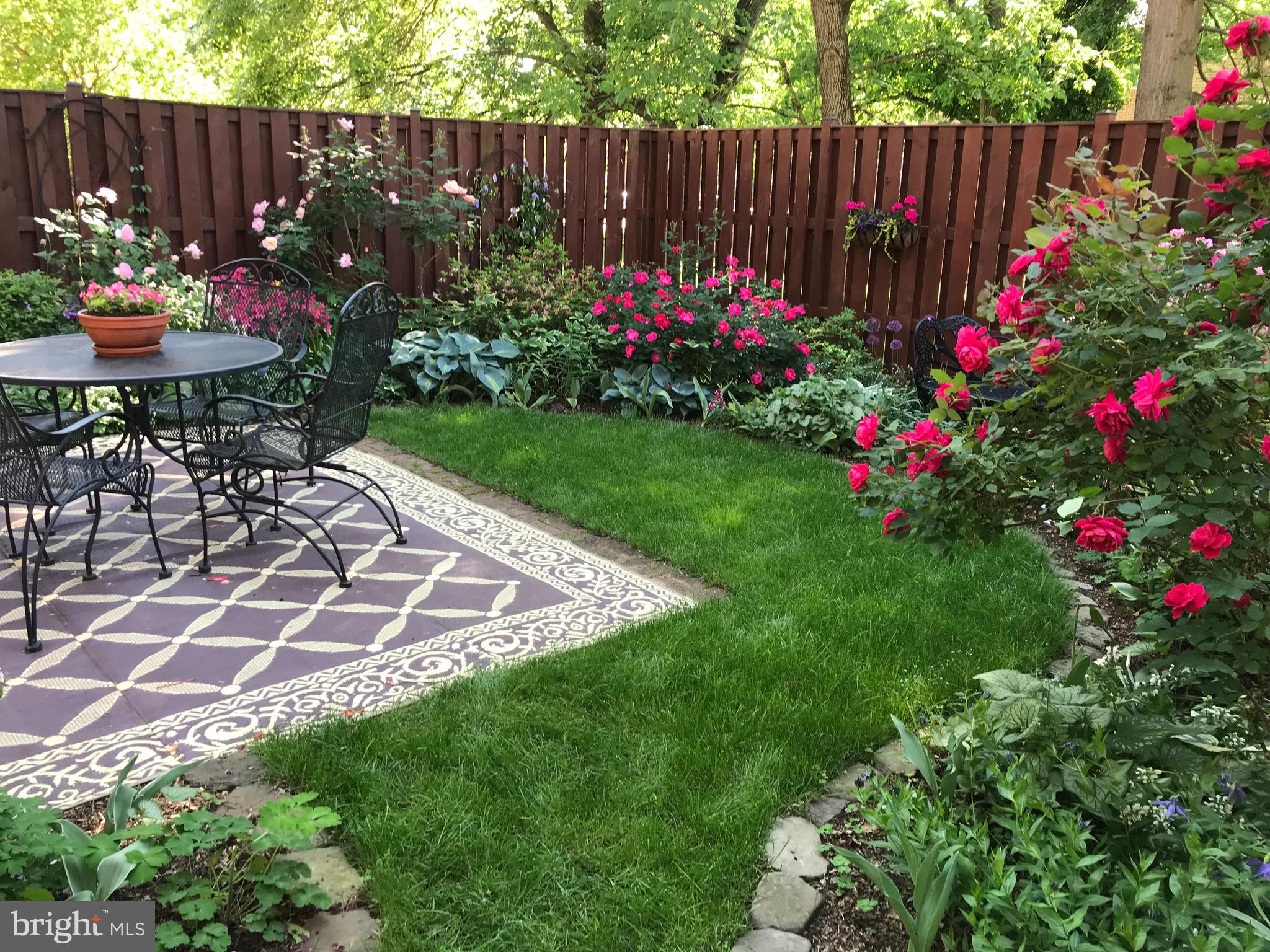 MARBLE HILL - Residential