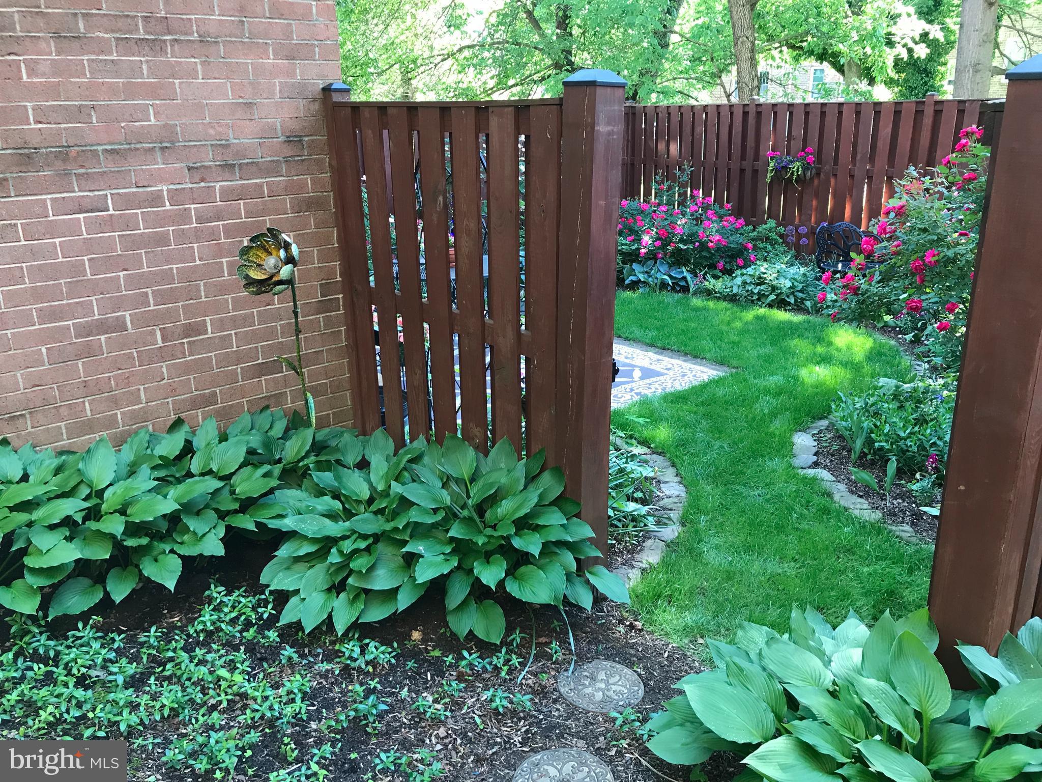 MARBLE HILL - Residential