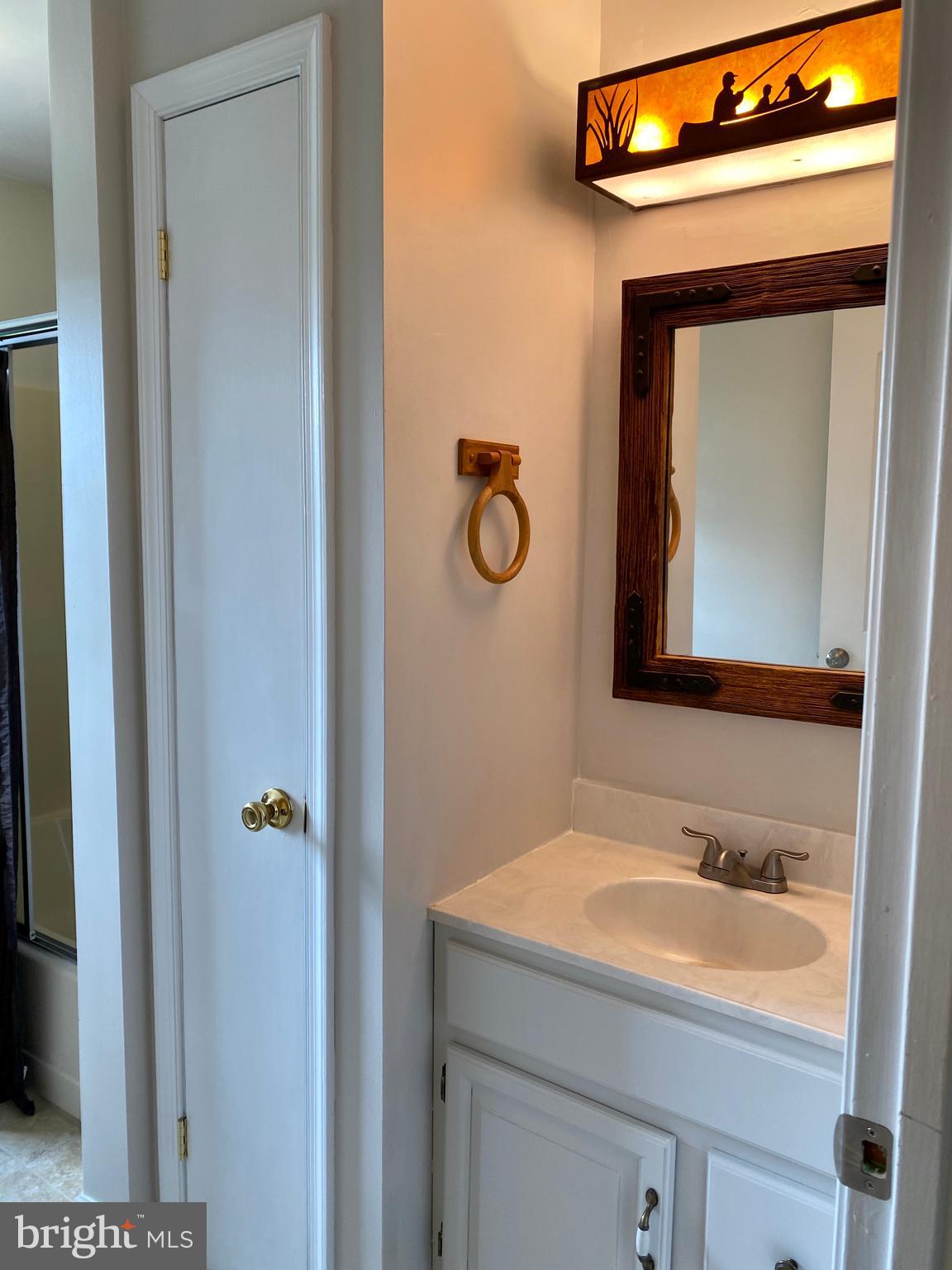 EASTLAKE ESTATES - Residential