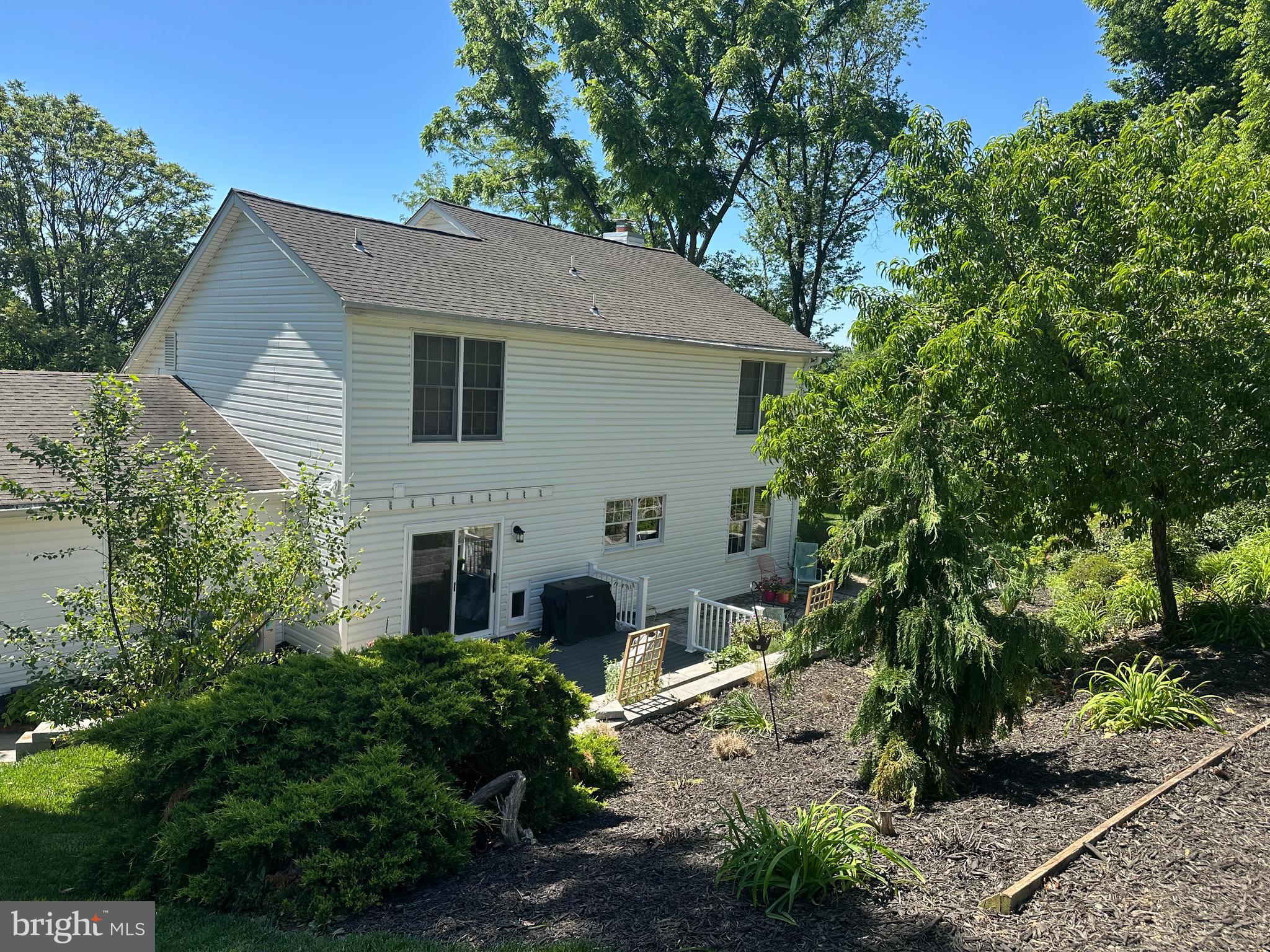 15 RIDGE VIEW DRIVE